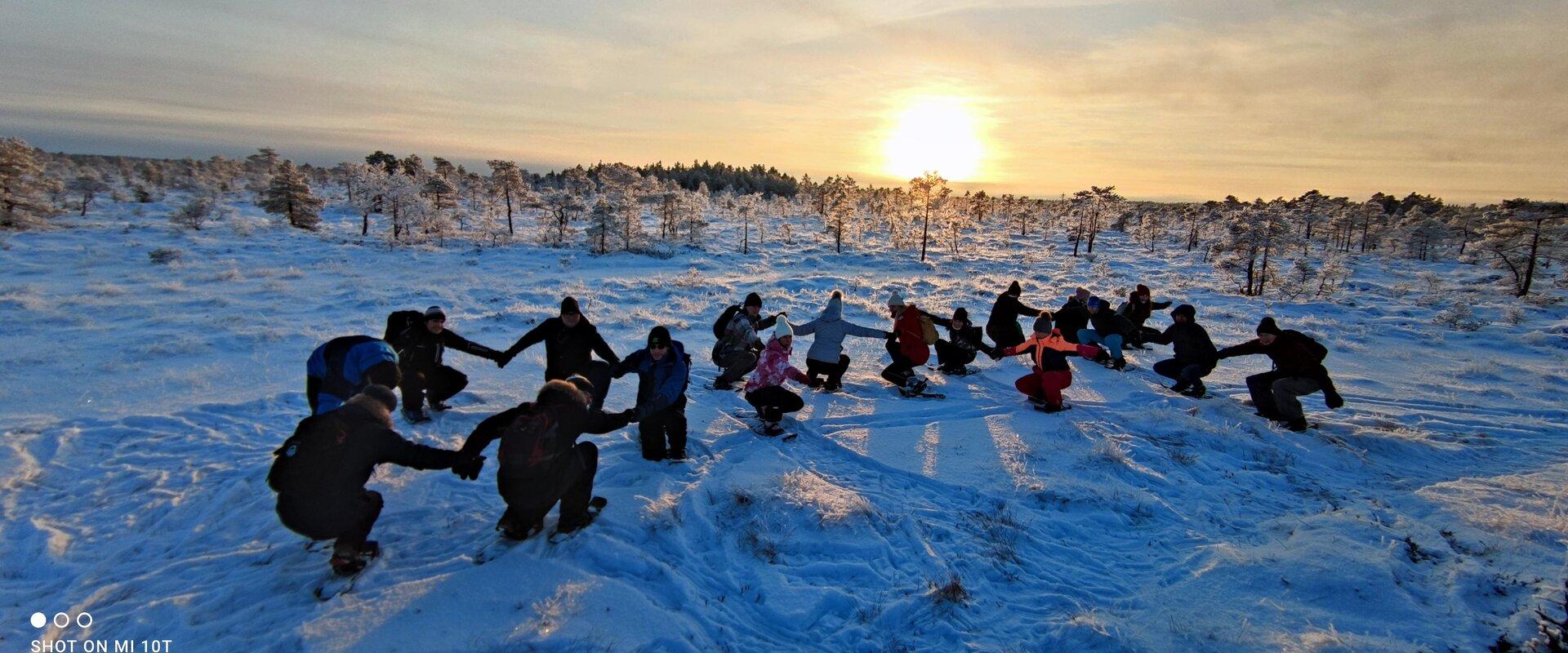 A discovery trip to the winter forest and bogs, with snowshoes or kicksleds.