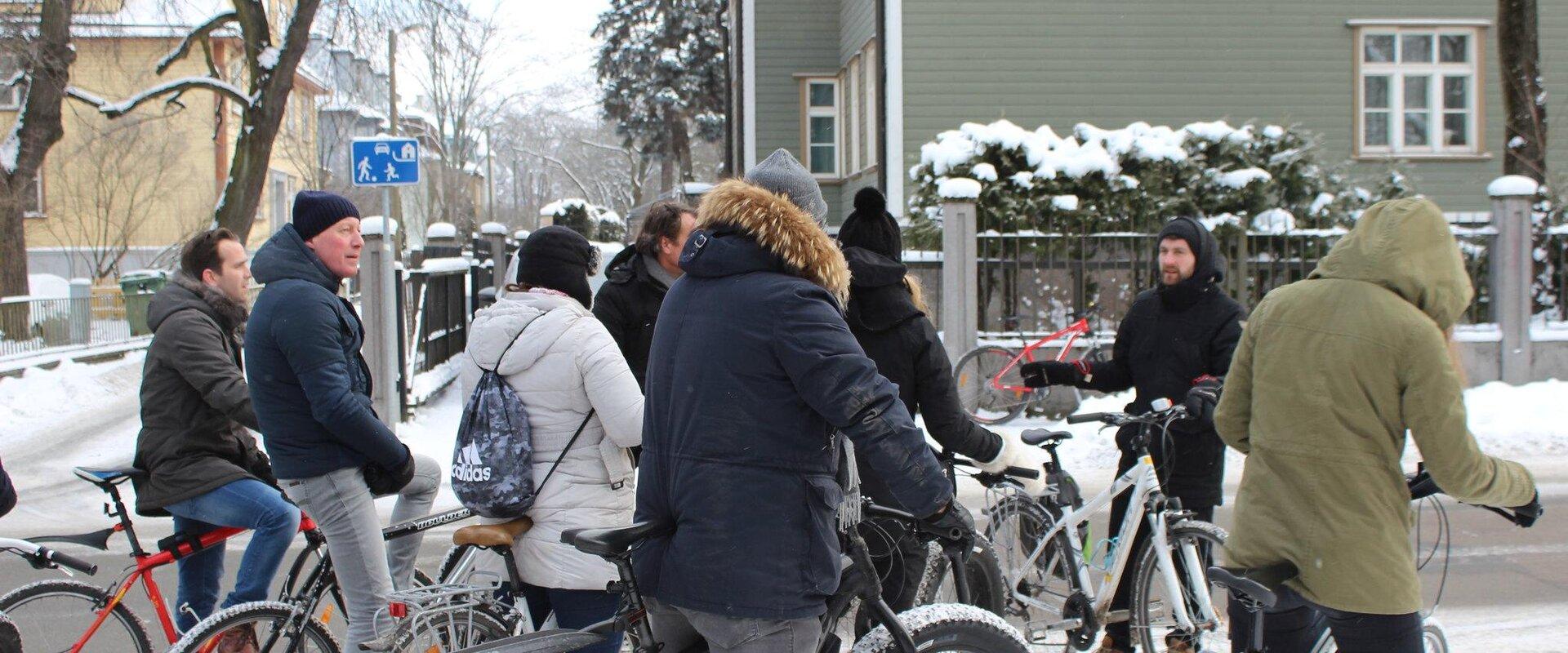 Tallinn Winter Bike Tour with Coffe Stop.