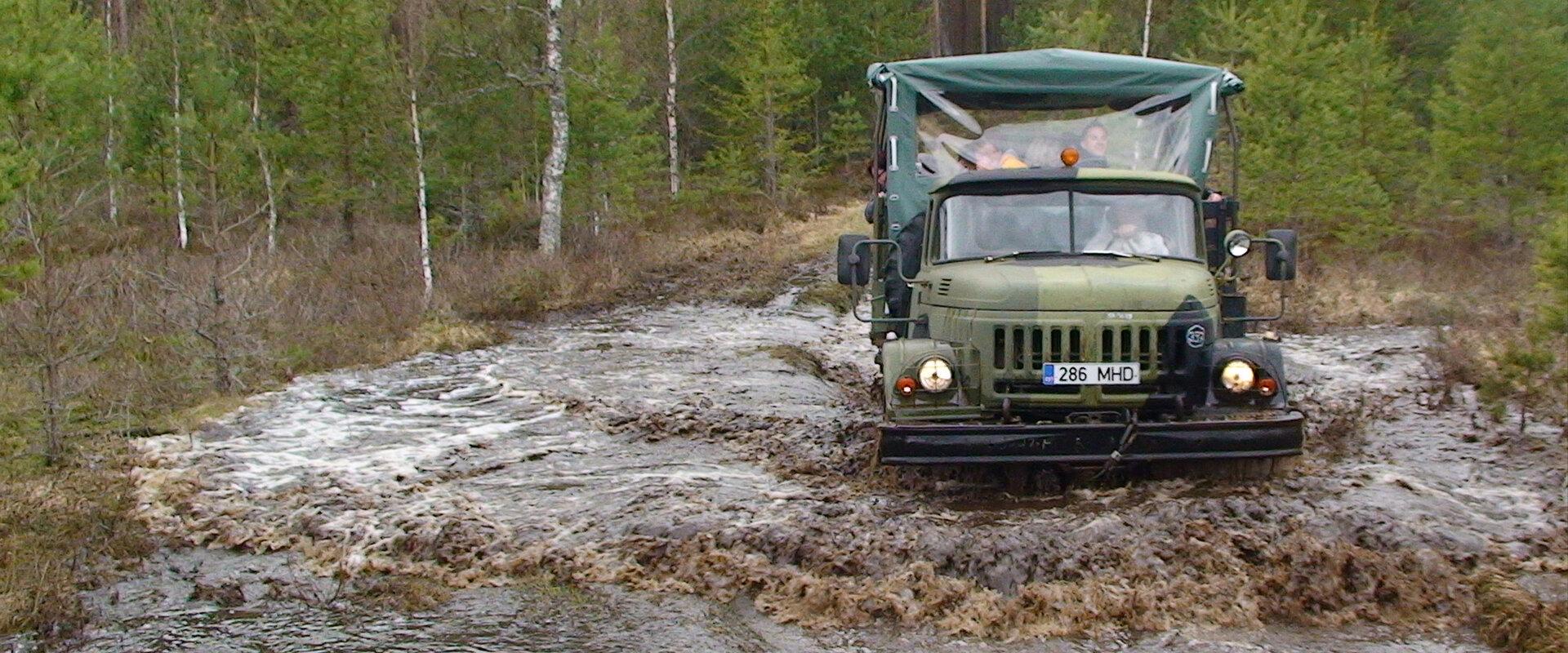 Safariauto ringsõit Kõrvemaal