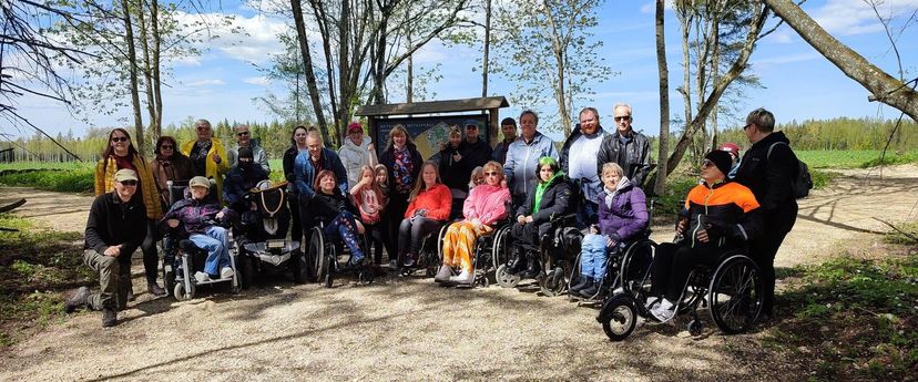 Abivahendiga liikujate matkapäev, looduskaitsekuu ja kaitsealade päev Puhta vee teemapargis