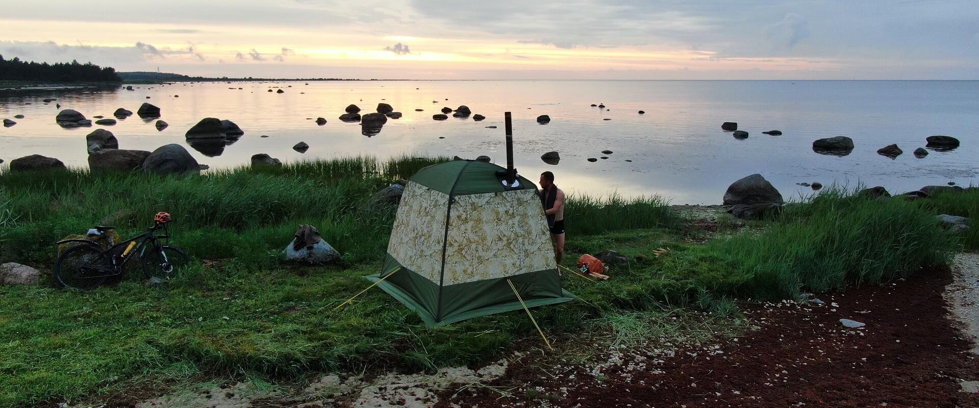 Tent sauna on the coast of Vormsi