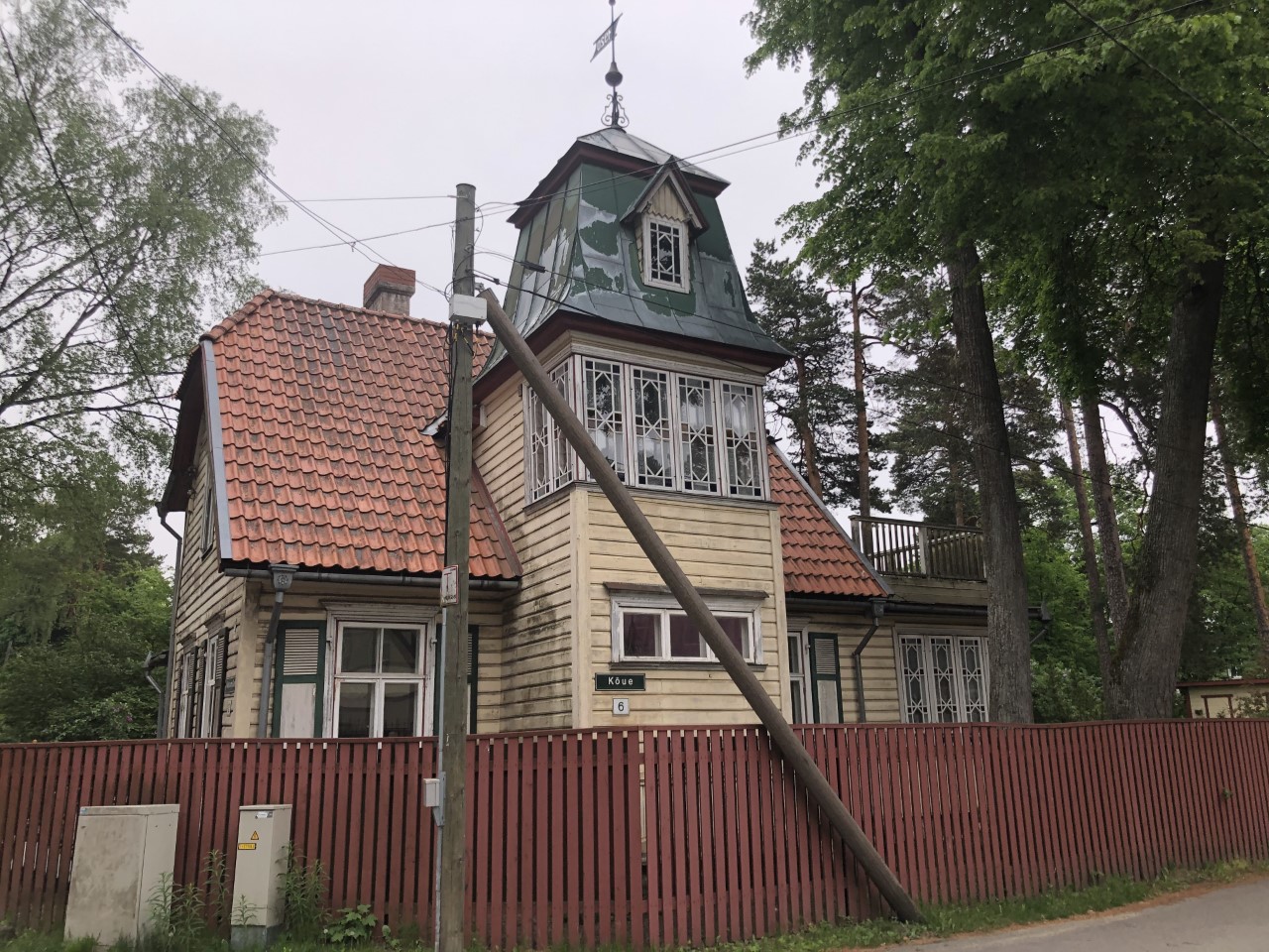 Rattaretk: Nõmme mändide all