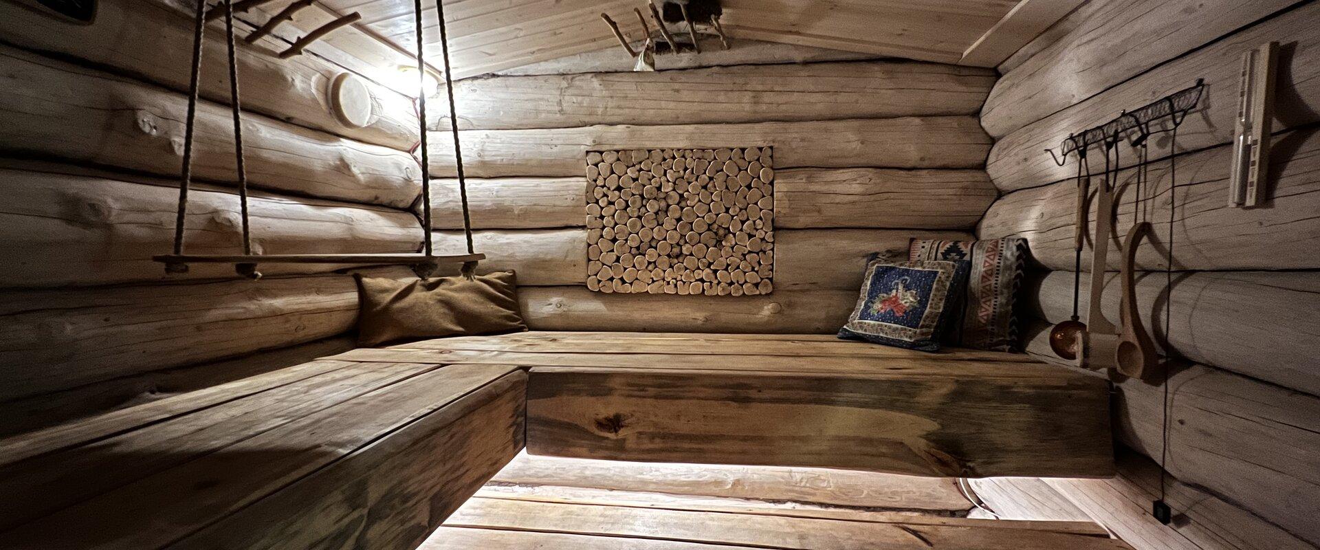 Metsakuurortin venäläinen sauna