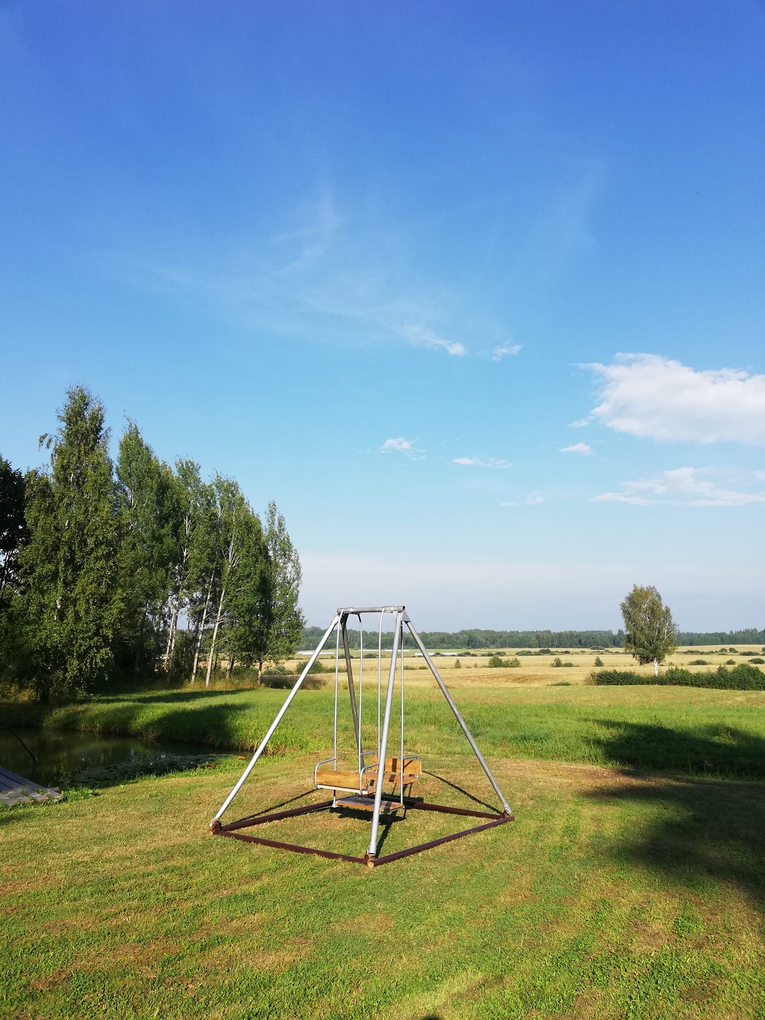 Liivaküla metsamajake