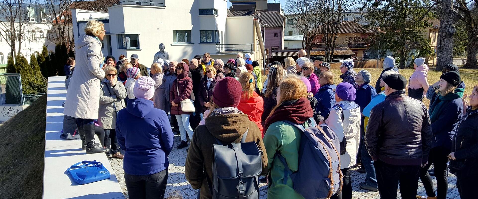 Giidiga ekskursioon "Keskaegne tuur - linnaõhk teeb vabaks"