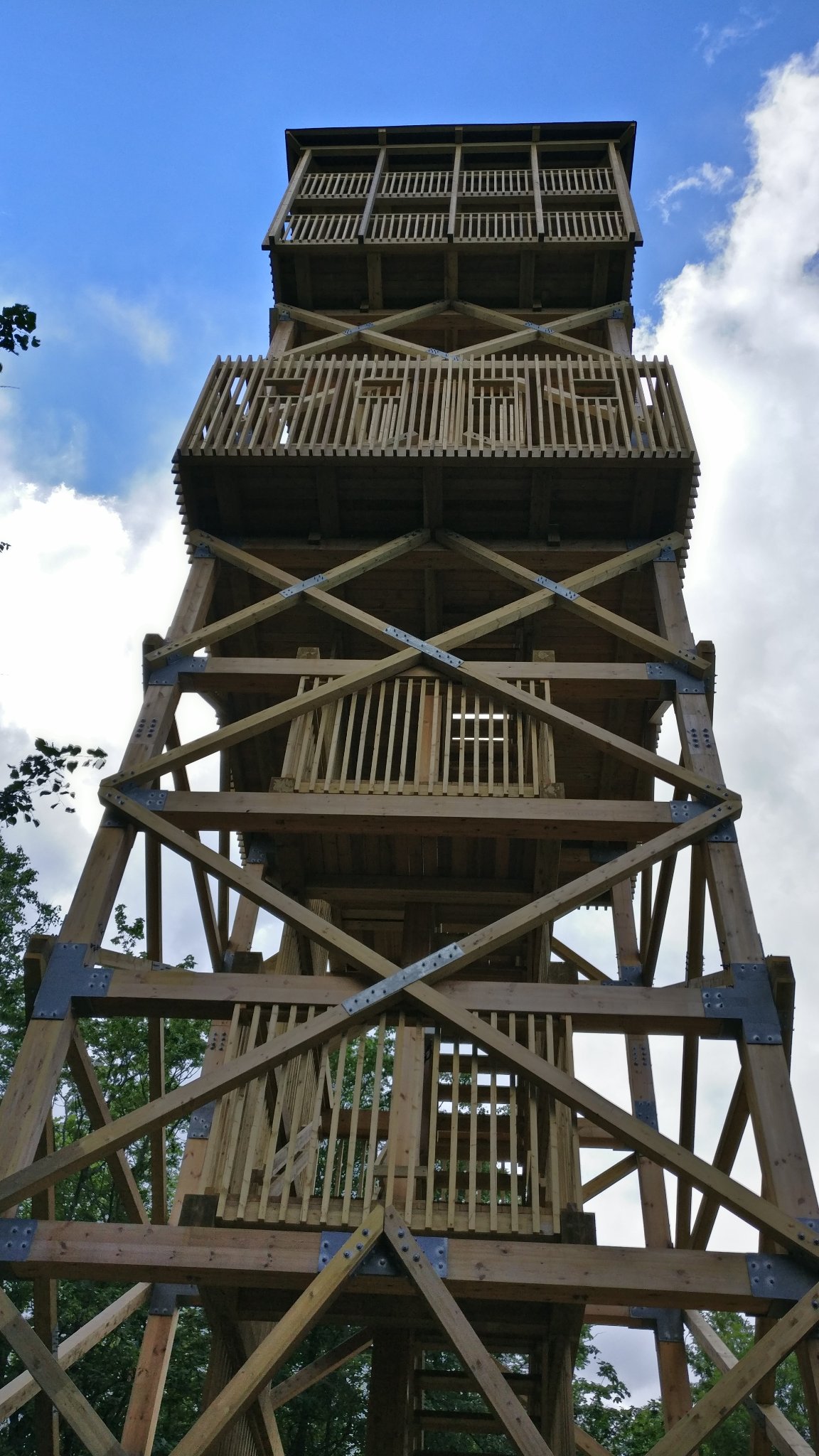 Vaivara ajalooraja ääres Sinimägedes vaatetorn