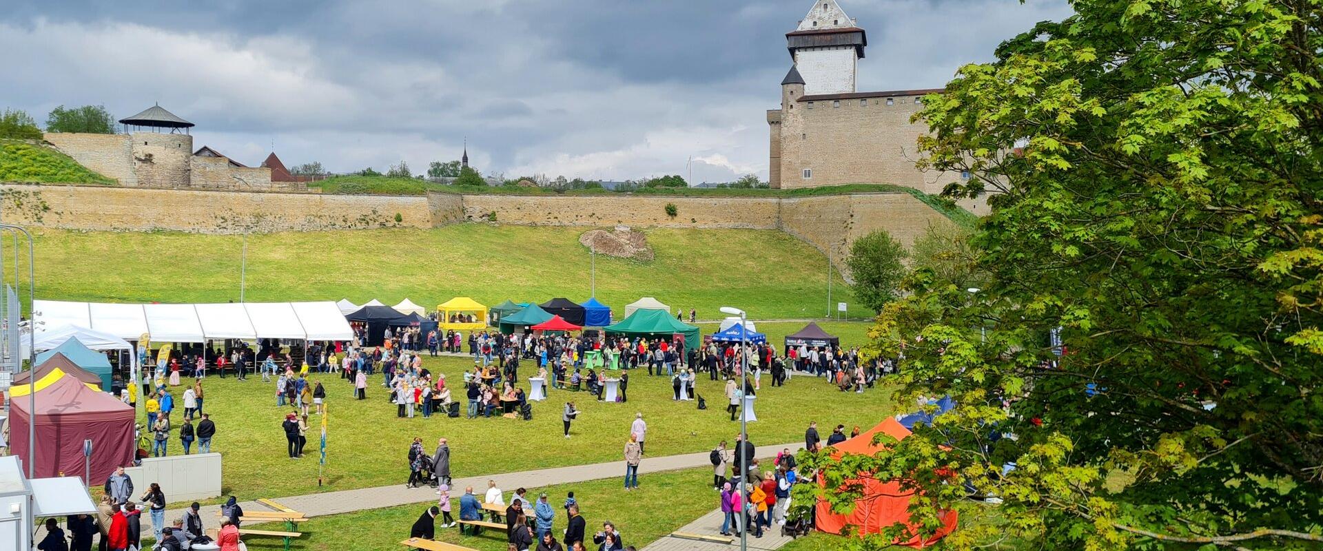 Die Stadttage von Narva sind das strahlendste und spannendste Ereignis im Monat Juni. Ein feierlicher Umzug, Sportwettkämpfe, kulturelle Veranstaltung