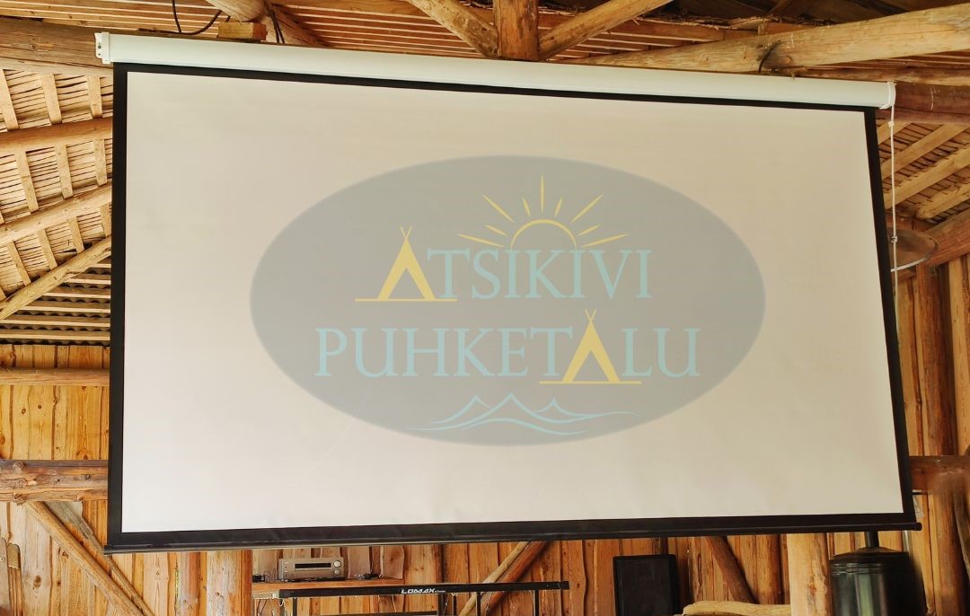 Brīvdienu māja “Atsikivi Puhketalu”, semināru telpa, projektors, sapulce