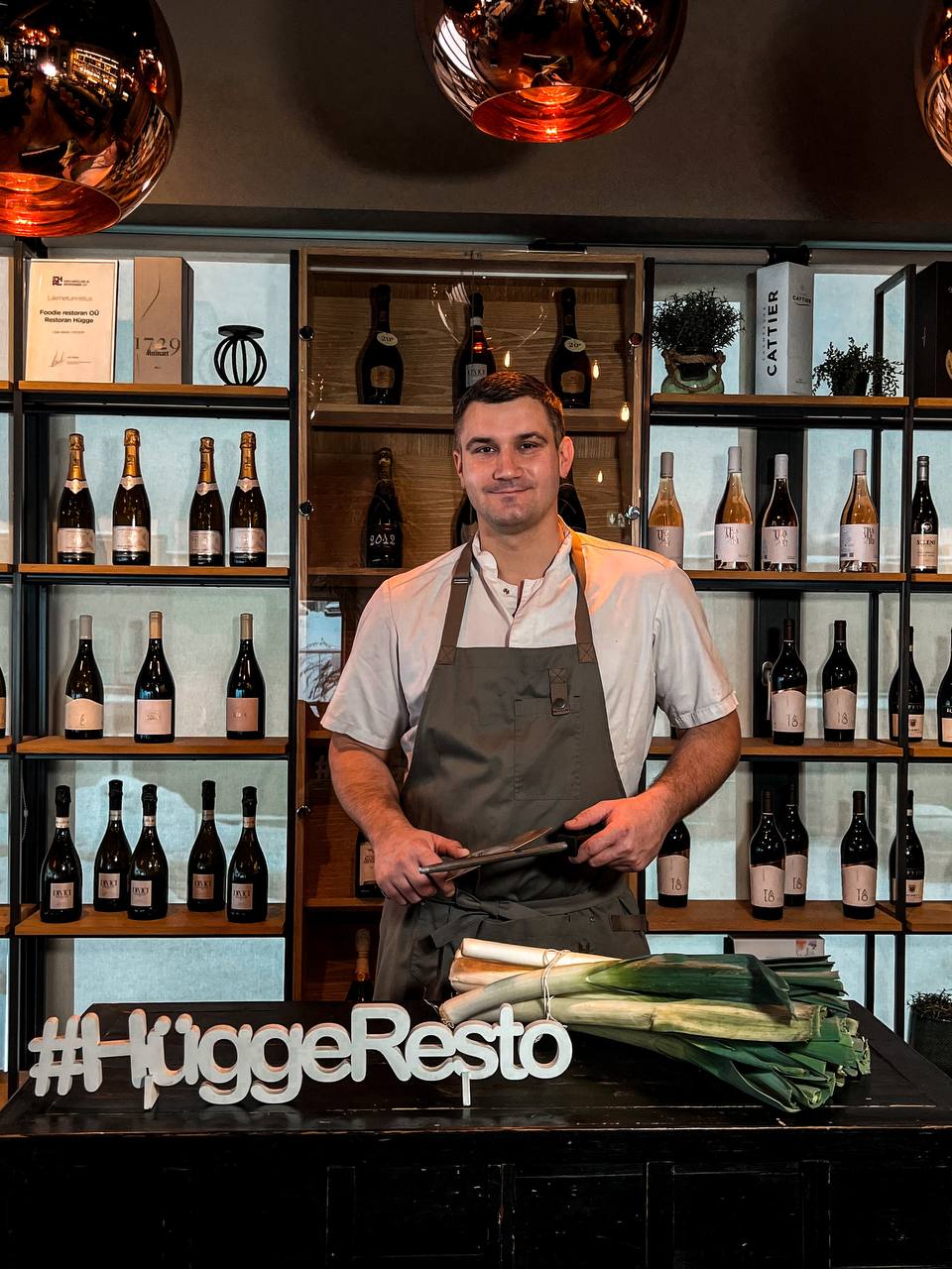 Chef at the HÜGGE Resto