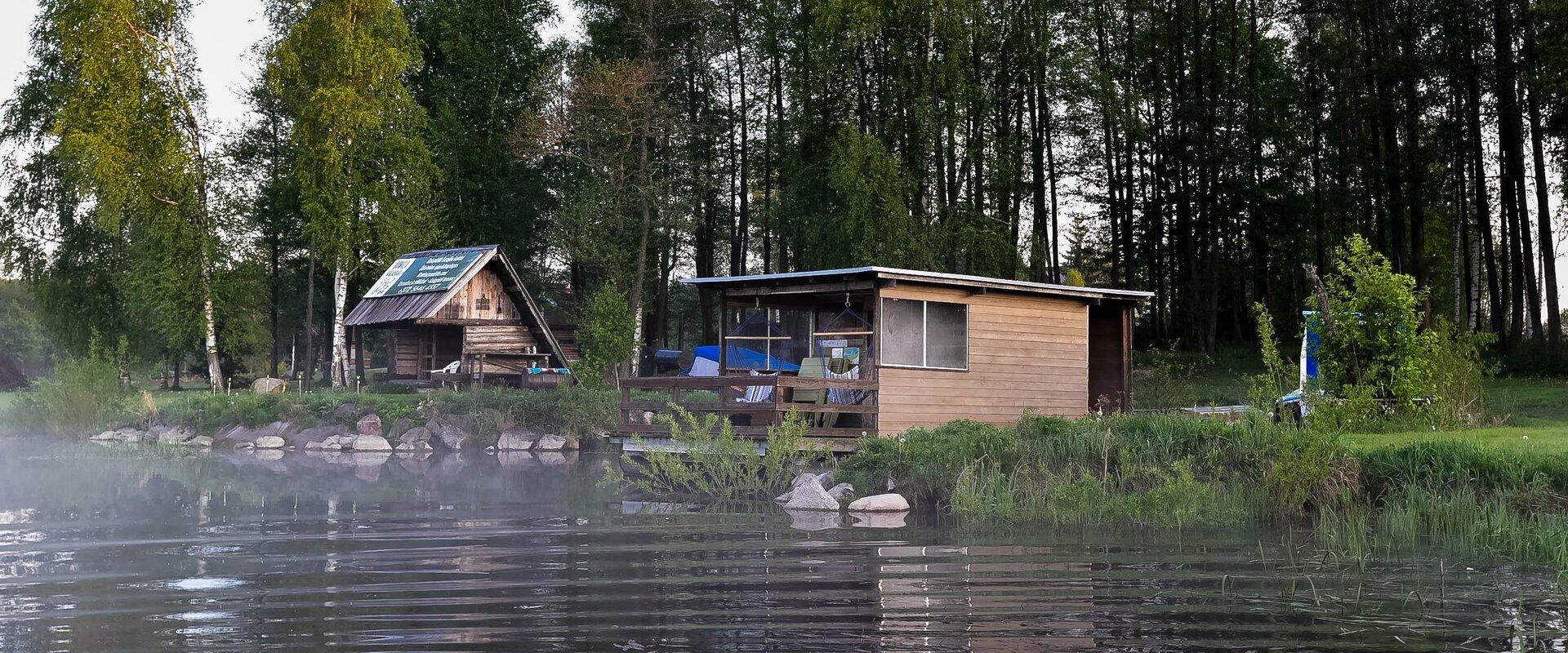 Humala Kalabaas - yksityinen ja viihtyisä kalastuspaikka yöpymismahdollisuudella Emajõe-joen rannalla