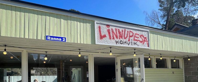 Linnupesa kohvik