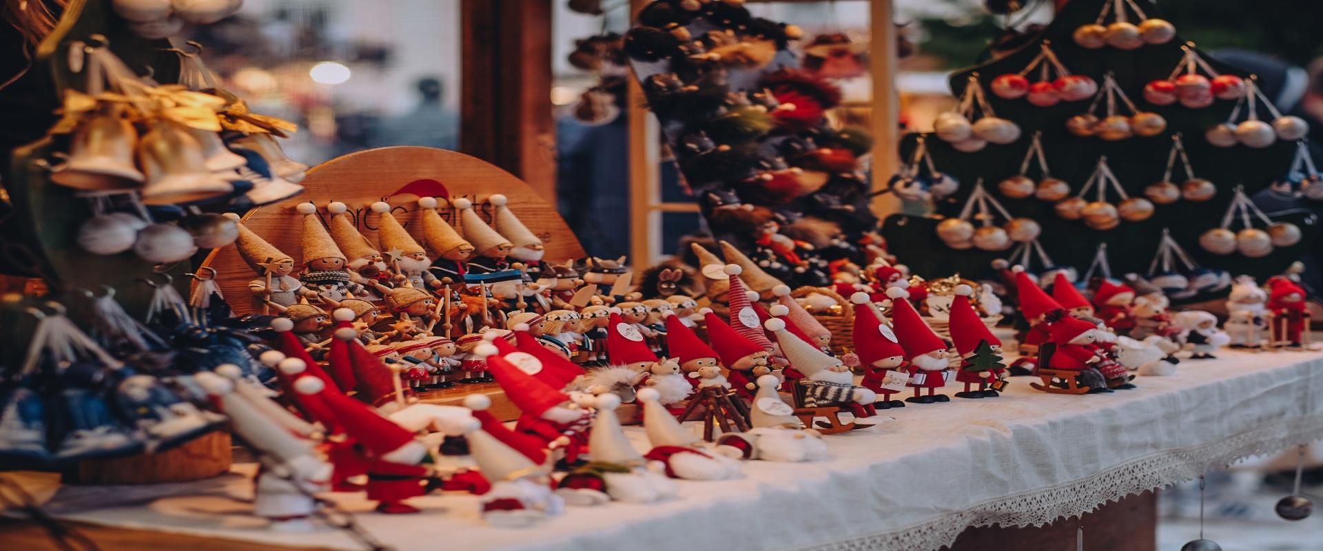 Uudenvuodenkonsertti ja valoesitys