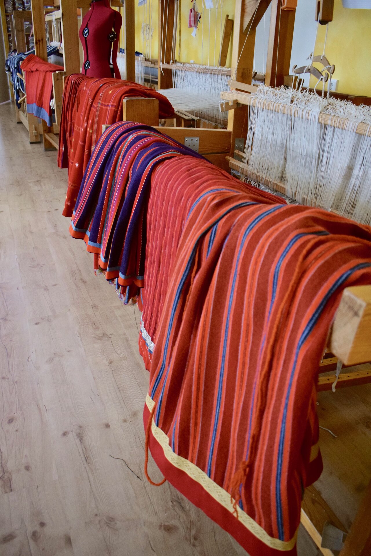 Atklāj Testamā (Tõstamaa) tautastērpu mantojumu