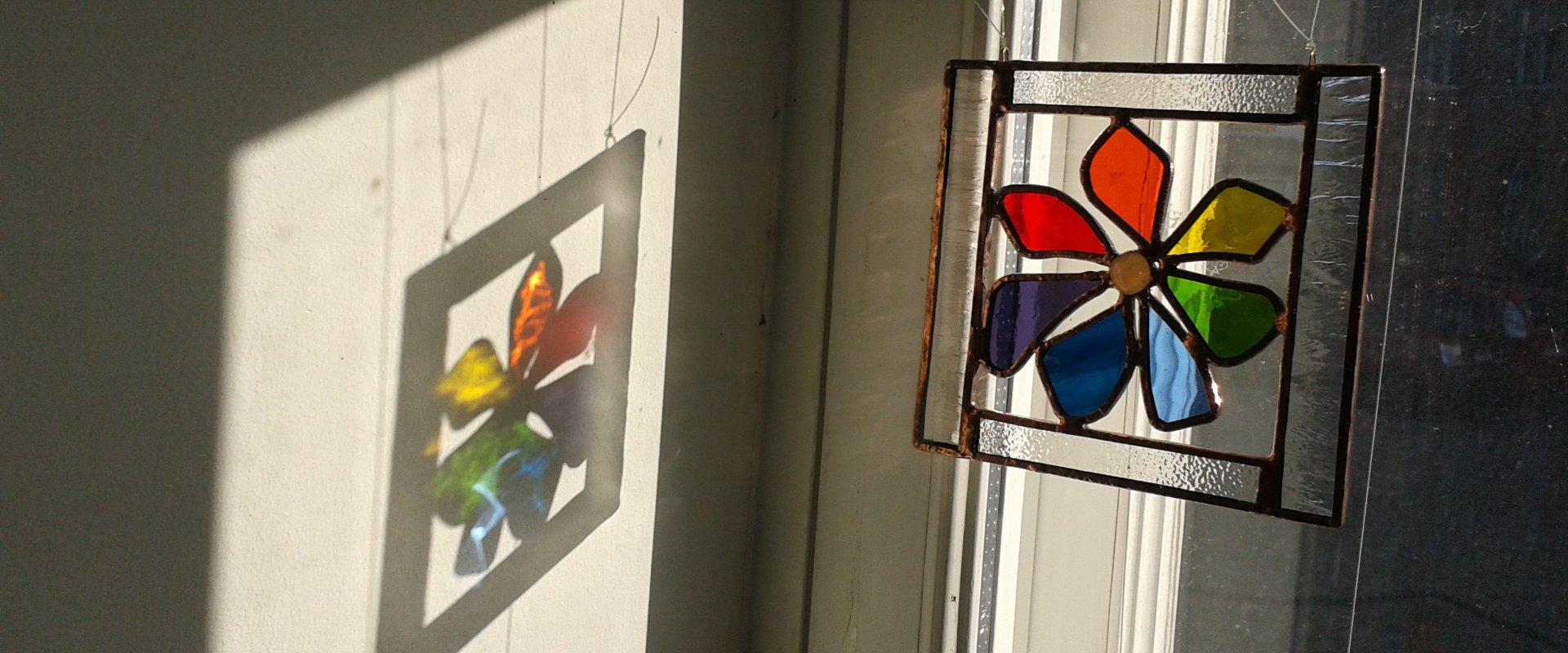 Abstraktse väikese vitraaži valmistamise töötuba Bonifatiuse