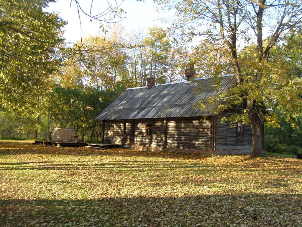 Cottar's cottage at Linnumäe Loodustalu (Nature Farm)