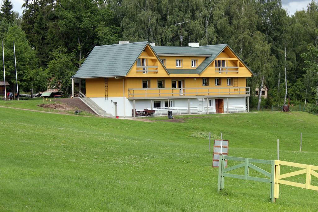 Mõedaku Sports Centre