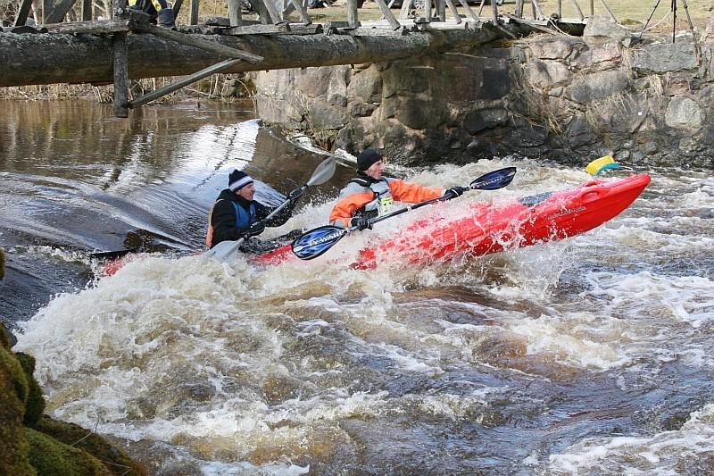 Vehandu maratons -  skaista upe 100 km garumā