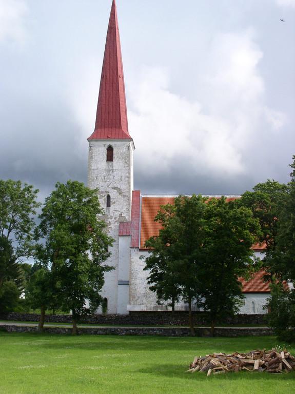 Kihelkonna Mihkli kirik (Michaelskirche von Kihelkonna)