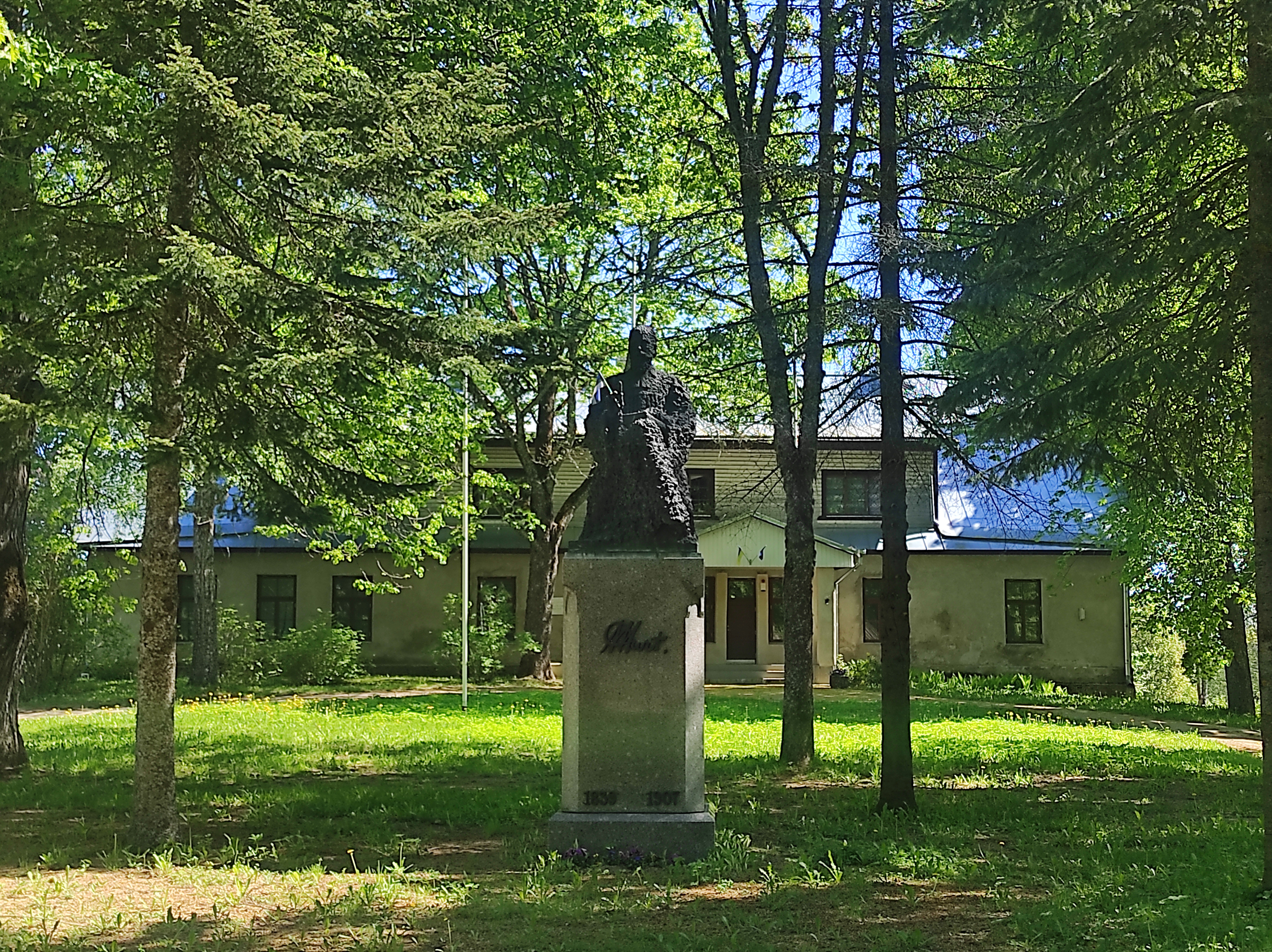 Jakob Hurda monument Otepääl