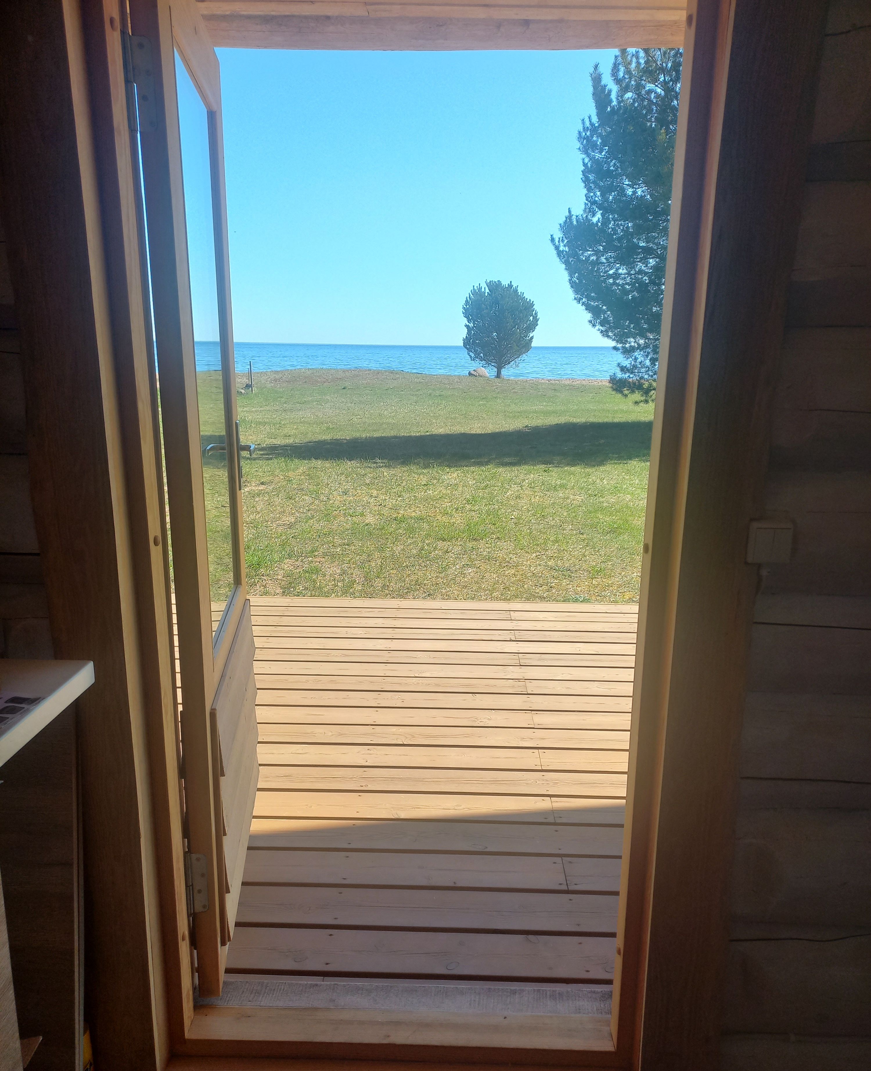 Vaade järvele