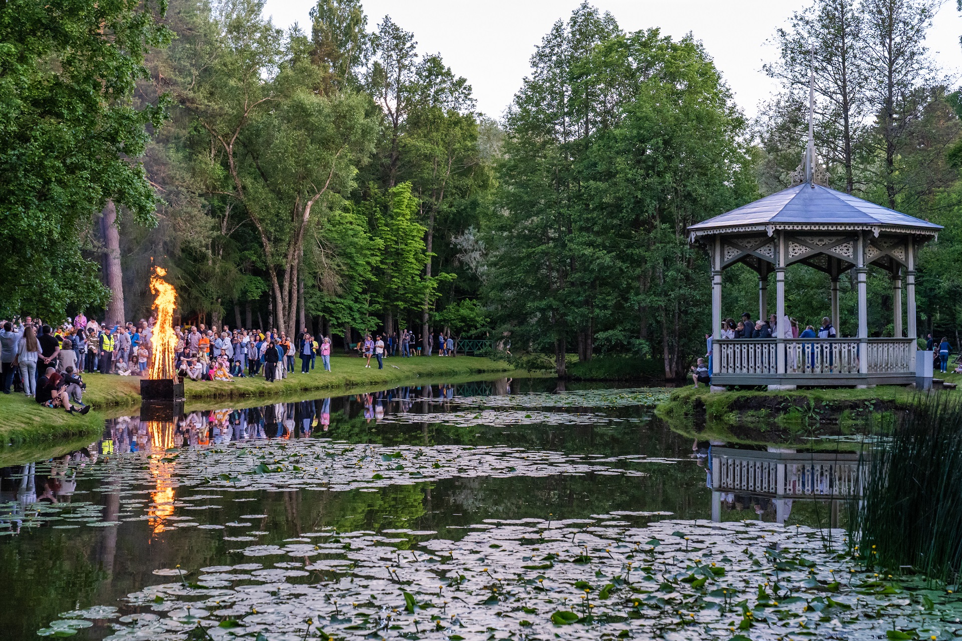 Jaanipäeva pidu Narva-Jõesuus