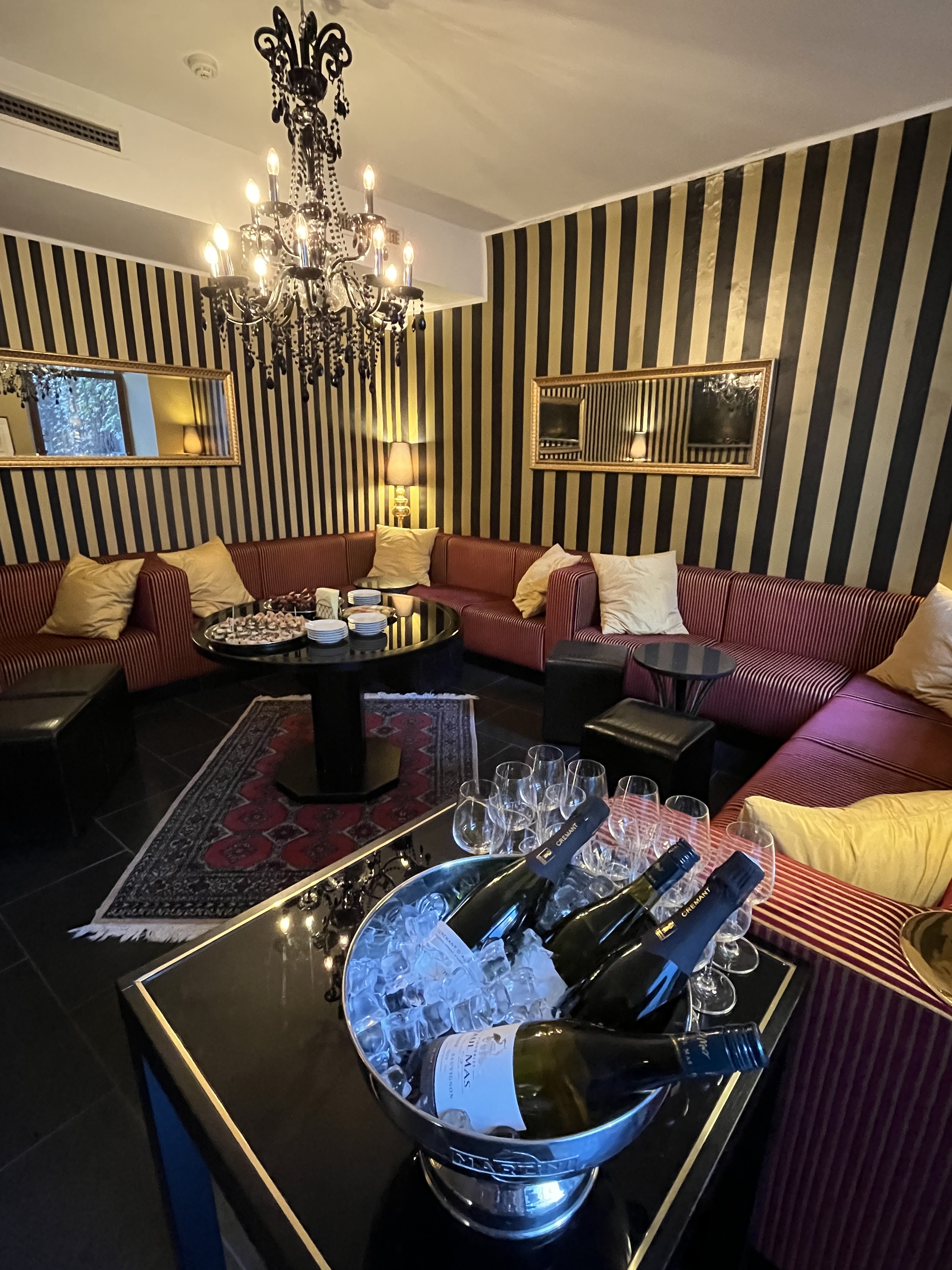 C'est La Vie lounge Tallinna vanalinnas