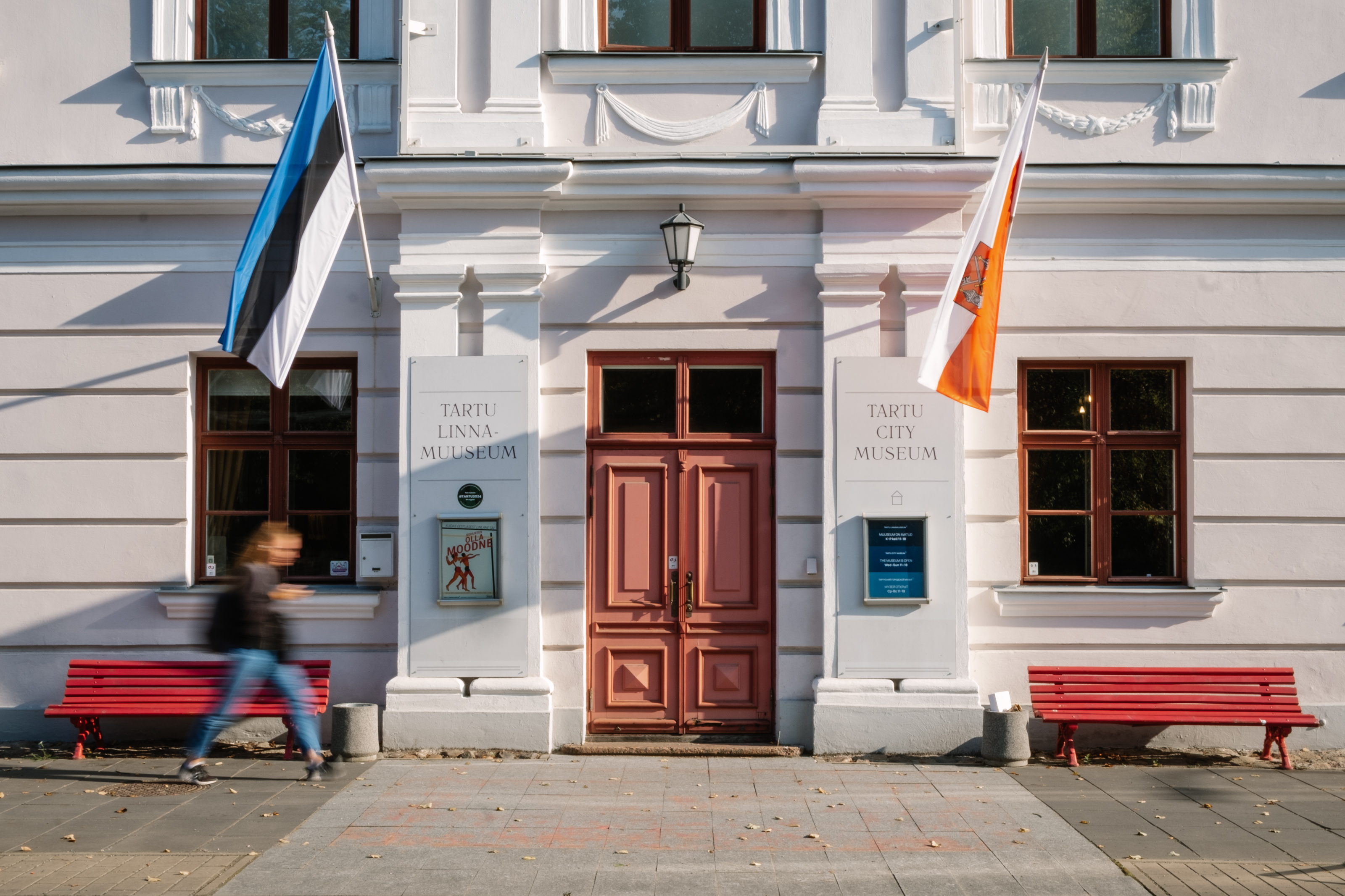 Haupteingang des Stadtmuseums Tartu