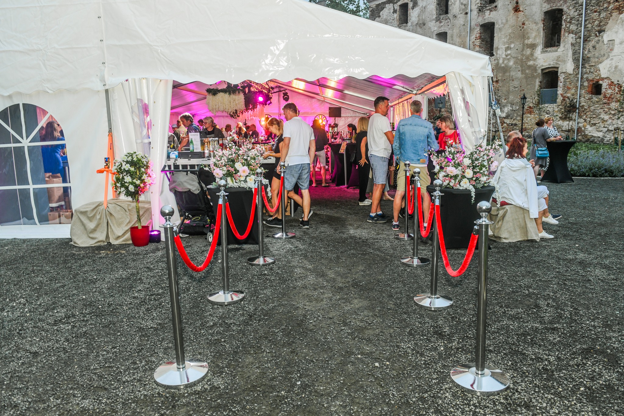 Põltsamaa Veinipäev Lossihoovis