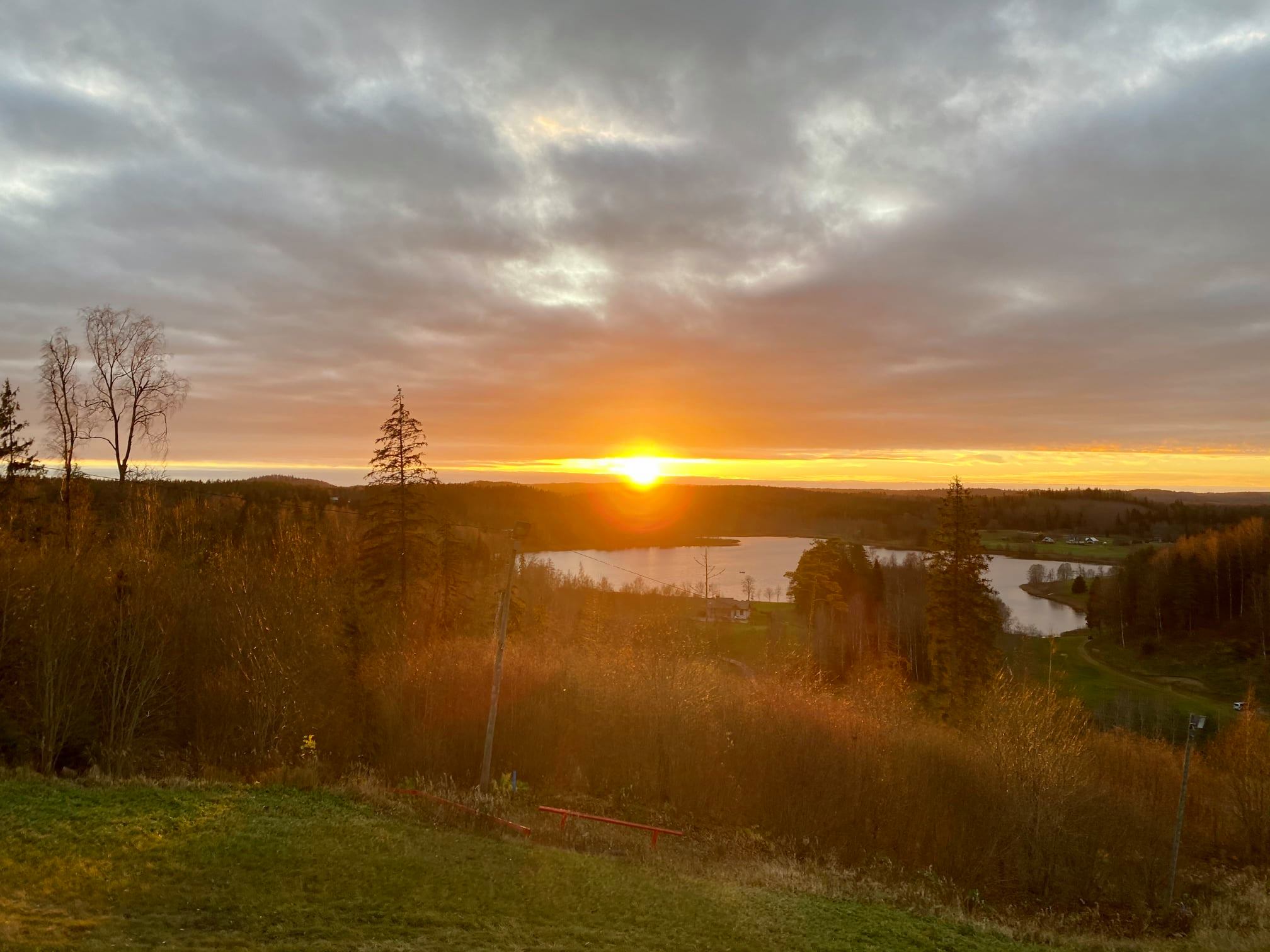 Otepää Looduspark, vaade Väike Munamäelt Nüpli järvele