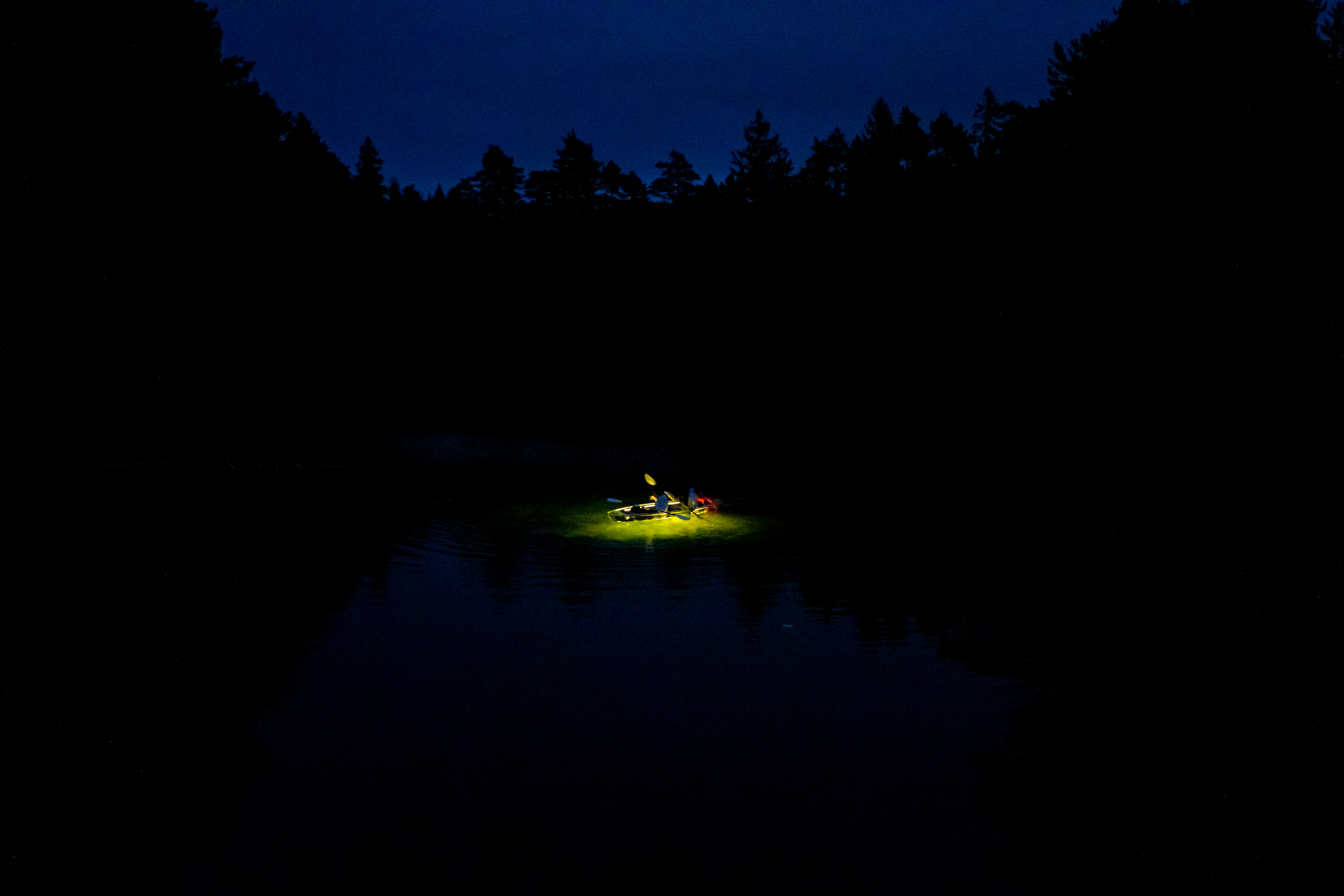 Valgusretk klaasjakakiga