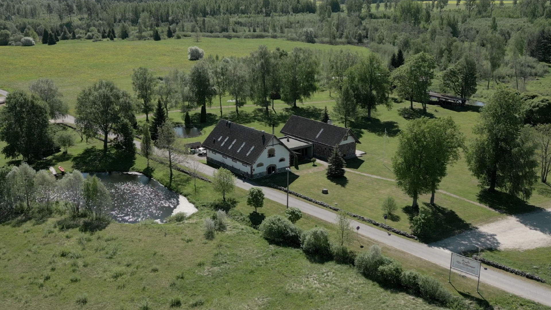 Kivi Puhkemajad