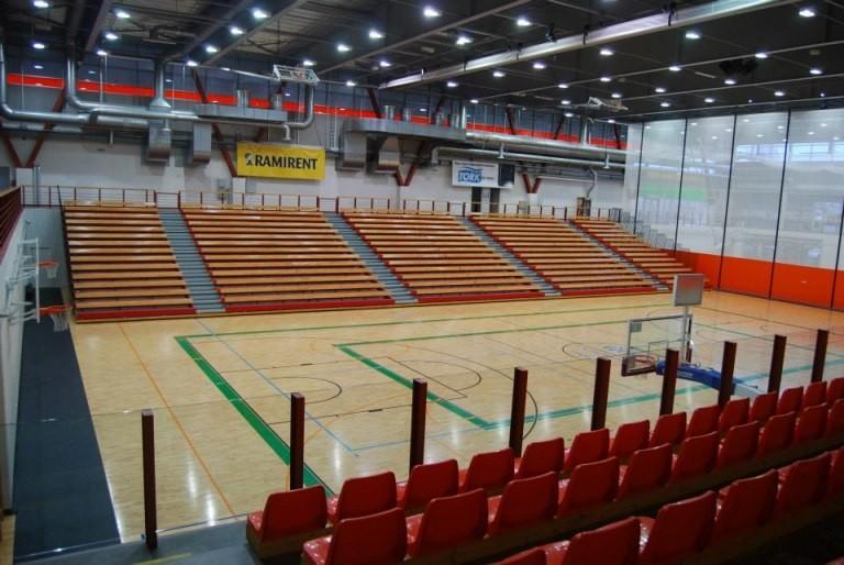 Pärnu Spordihall, suur saal