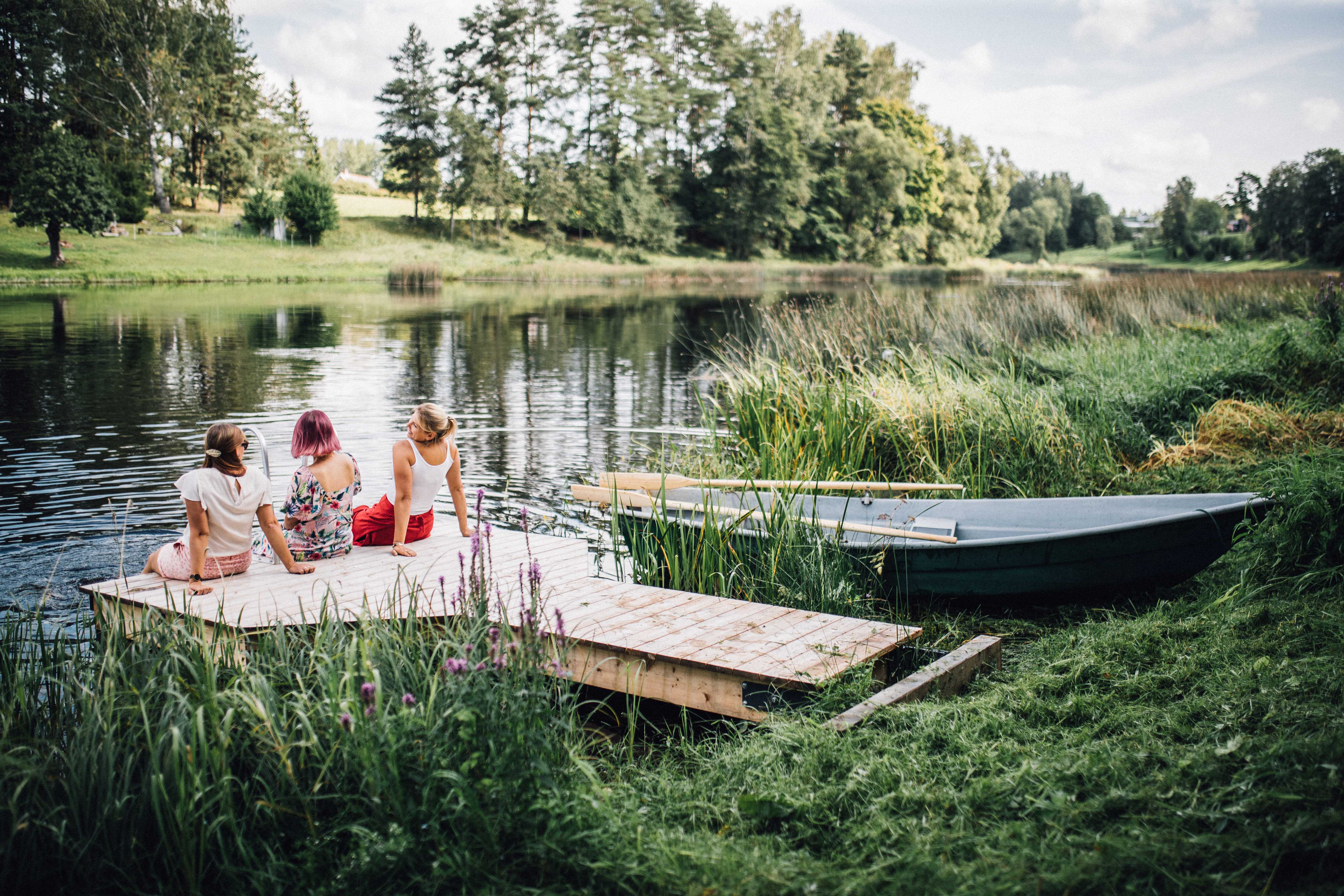 Paadisild Pärnu jõe ääres