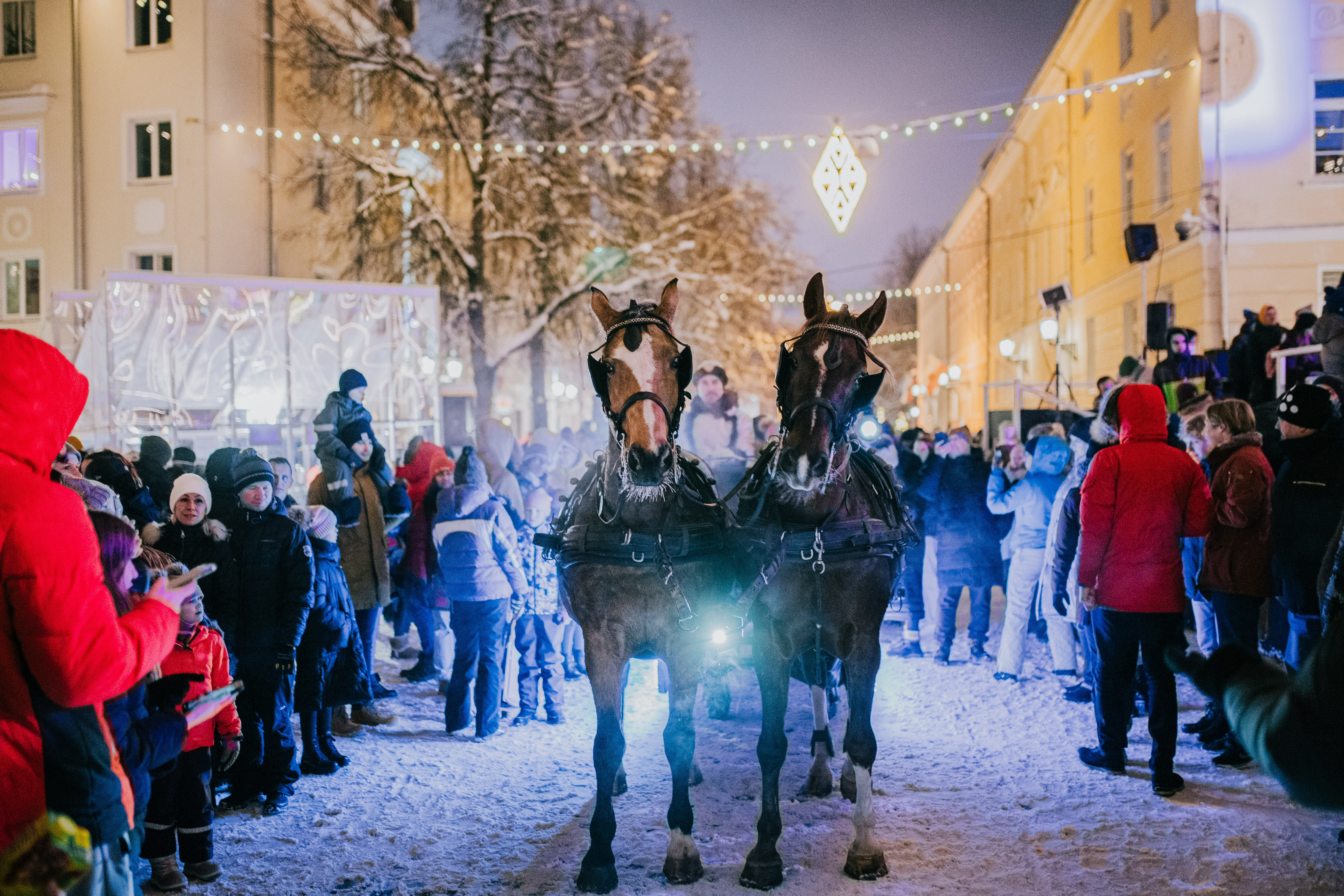 Jõulumaagia Tartu raekoja platsil