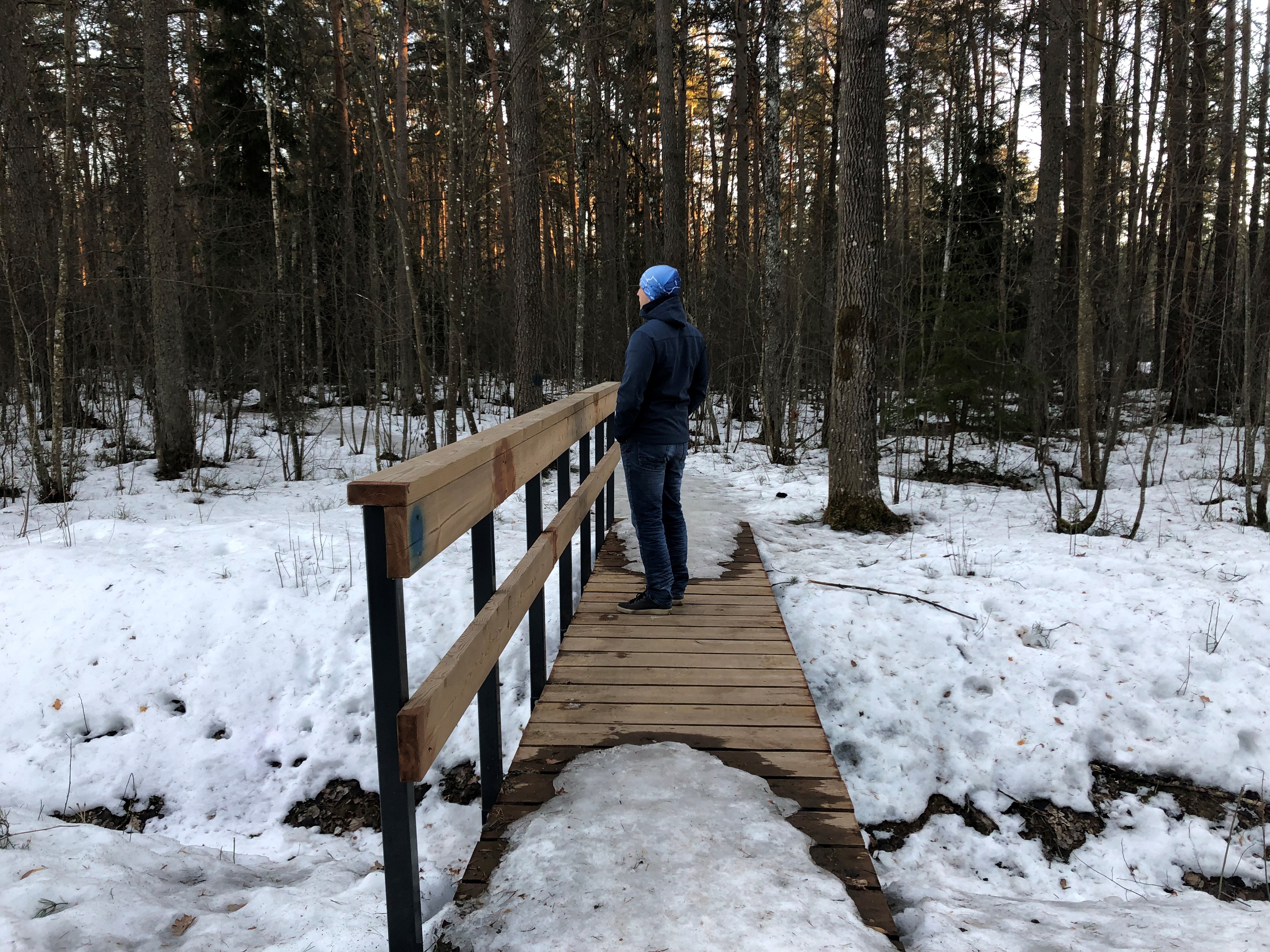 Tiksoja matkarajad ja lõkkekohad sild