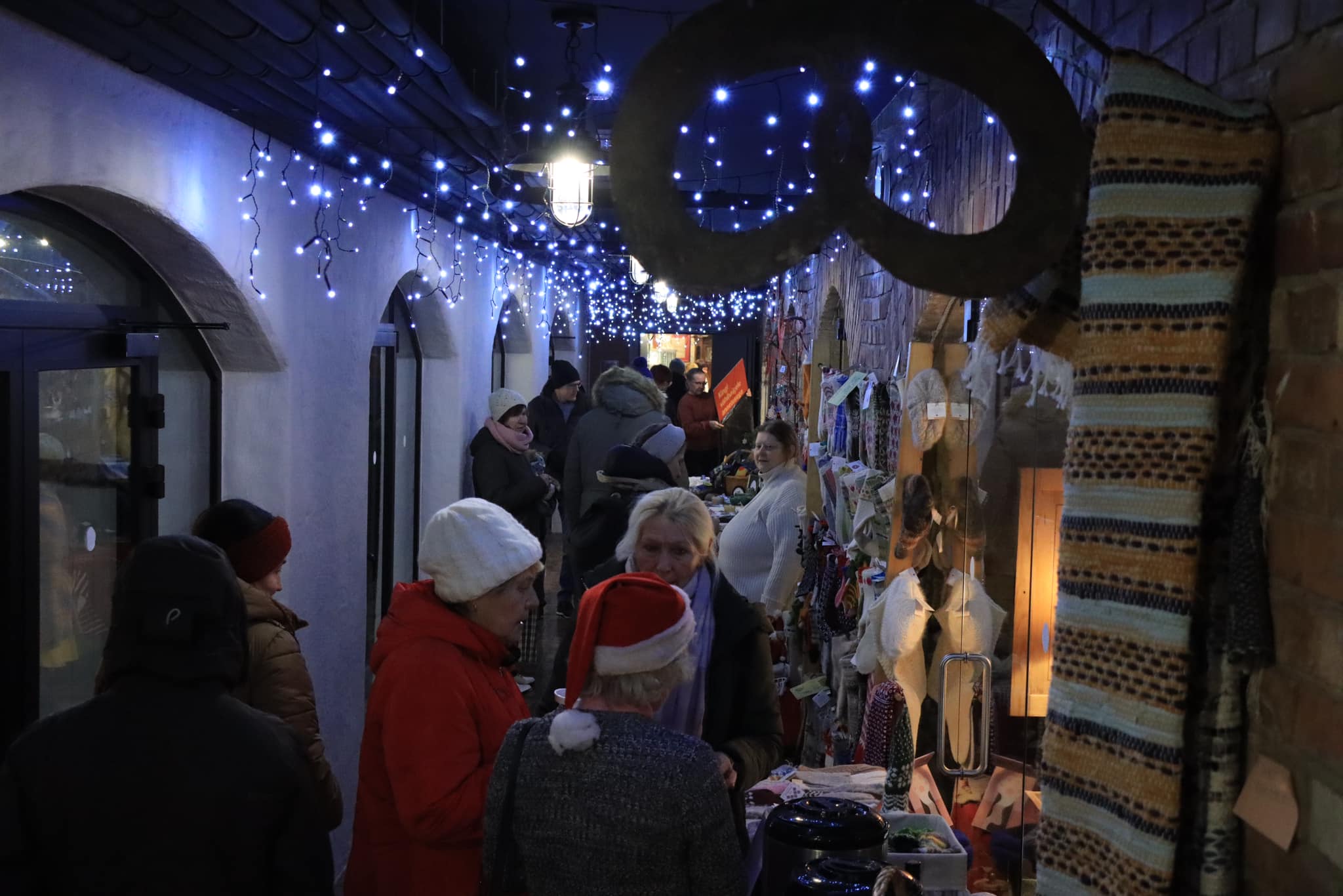 Jõuluhõnguline laat tegevusmuuseumis