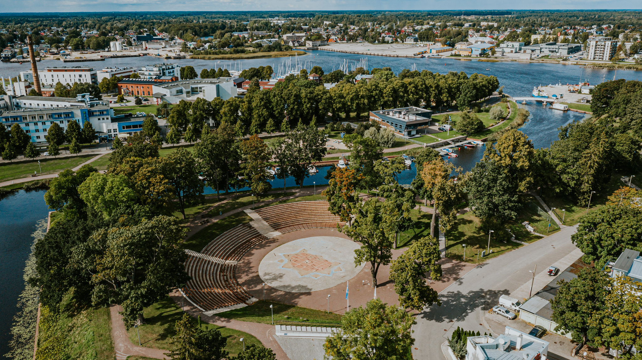 Pärnu vallikäär