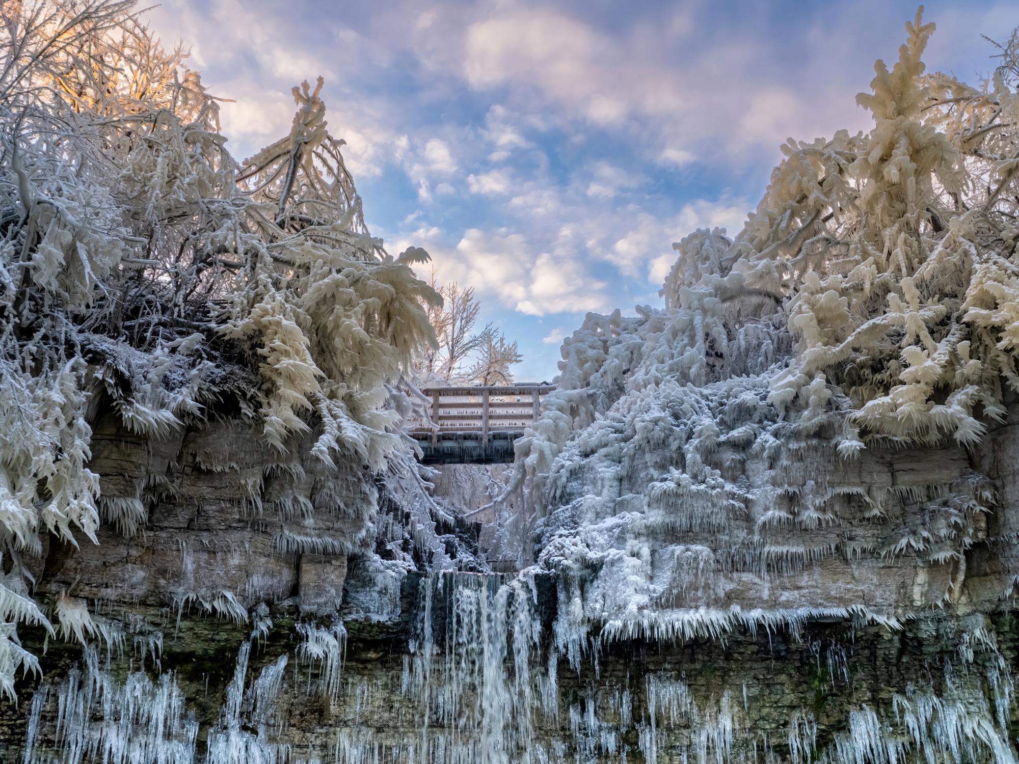 Valaste Waterfall, located on the Ontika limestone cliff, is more than 30 m high, making it the highest waterfall in Estonia. The waterfall can be adm