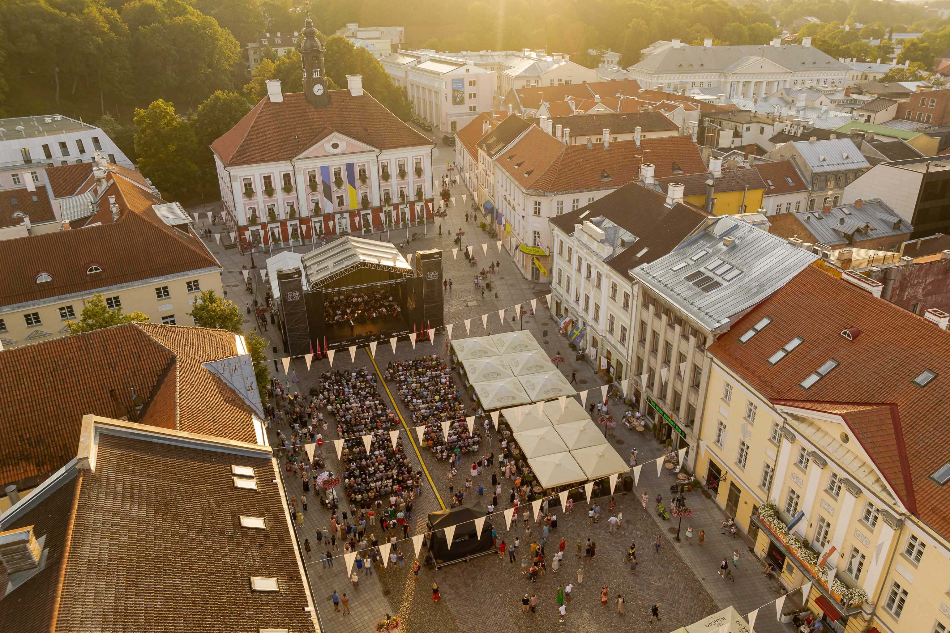 Vanemuine's season opening at Tartu Town Hall Square