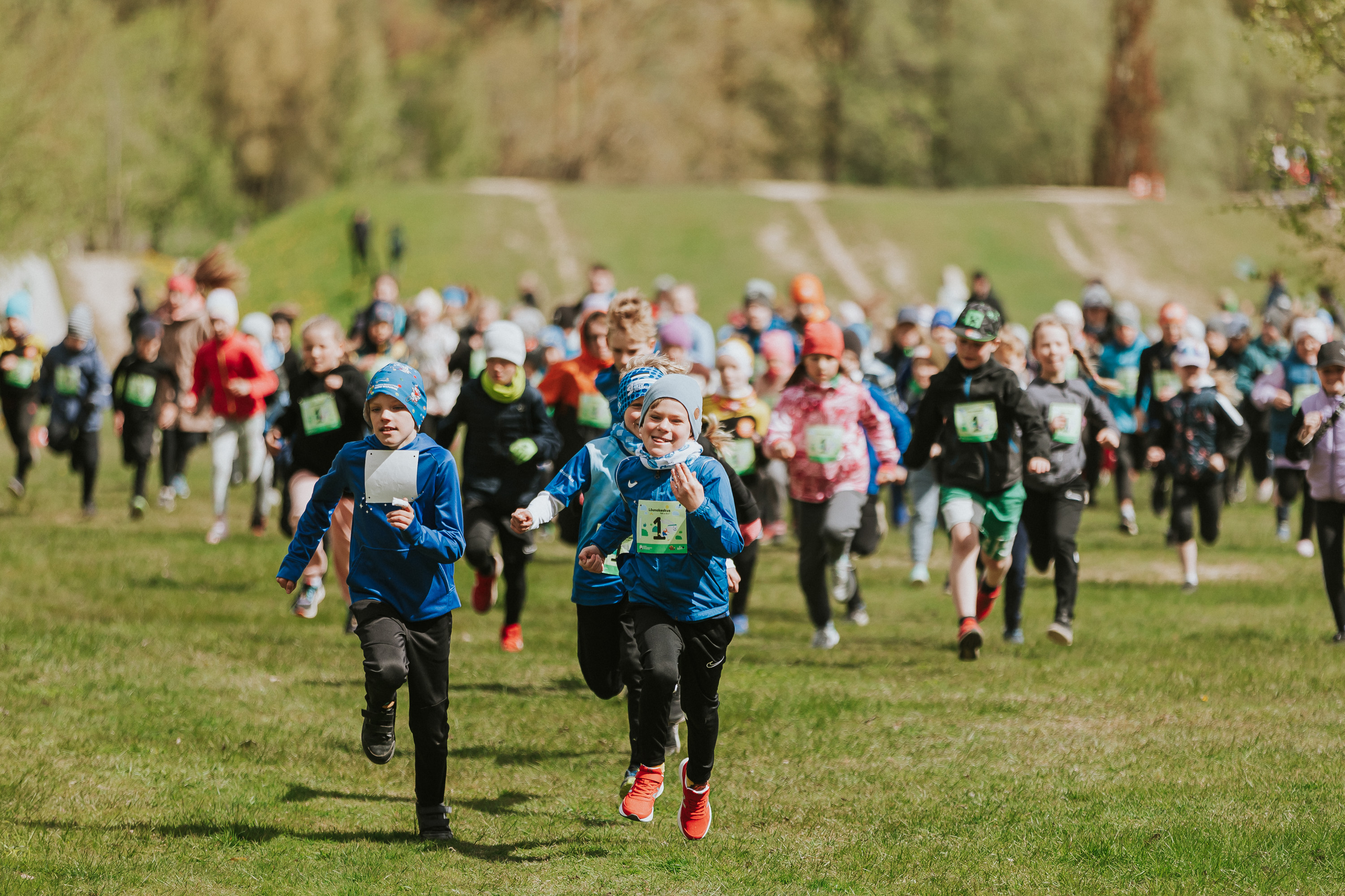 Lasten juoksutkin kulkevat maastoradalla