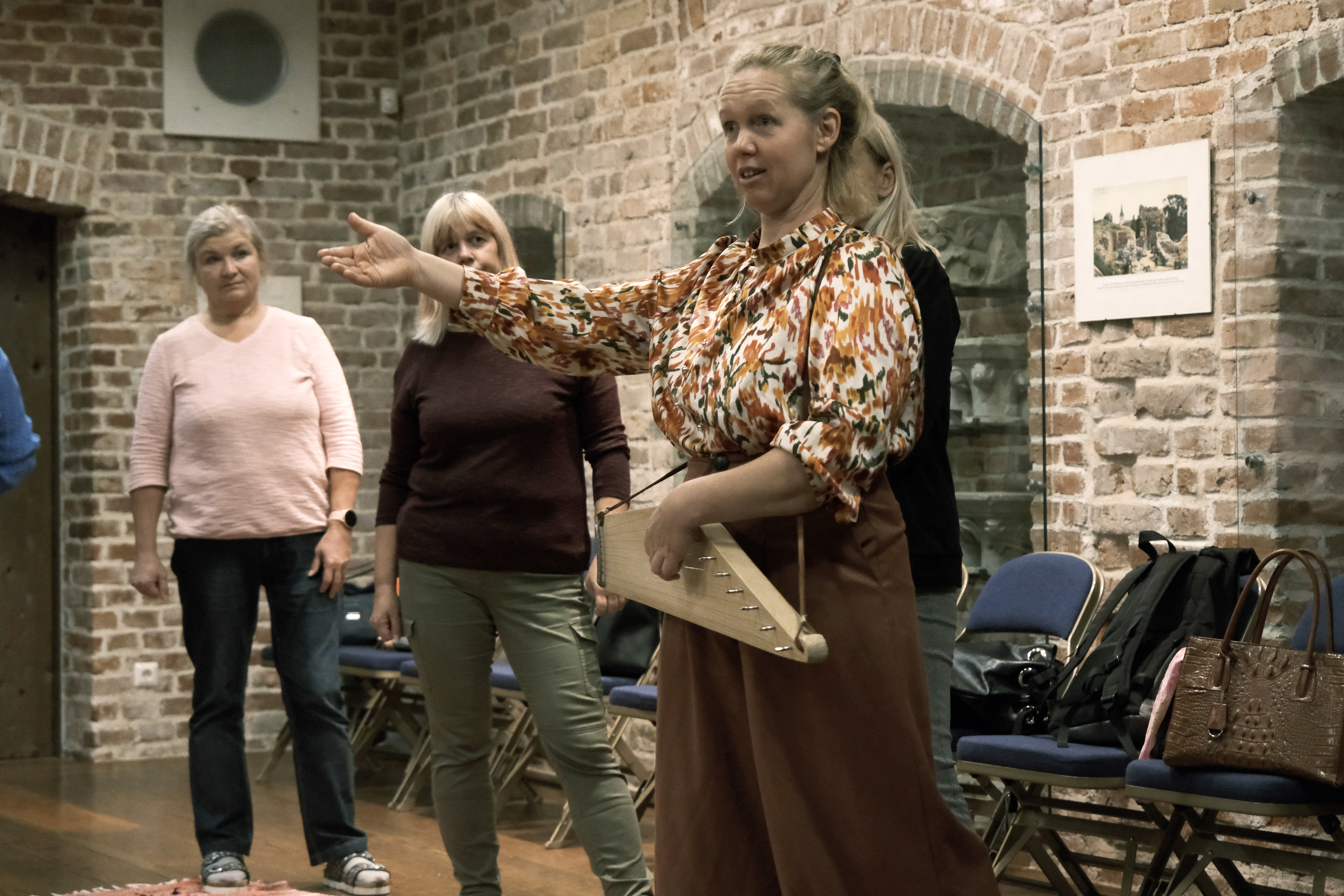 Laulumängude õpituba Viljandi Pärimusmuusika Aidas