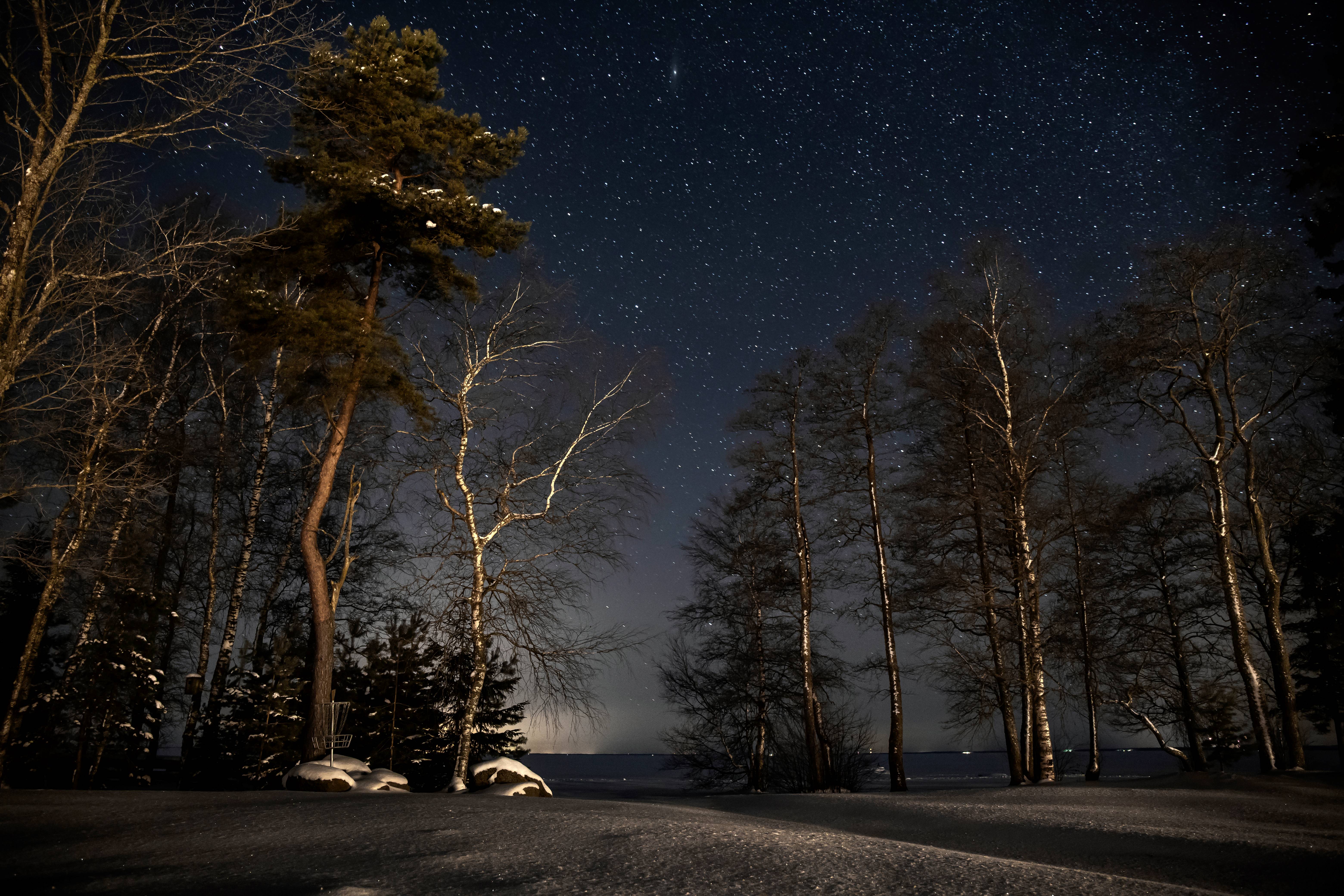 Talveöö Kiviranna puhkemajas