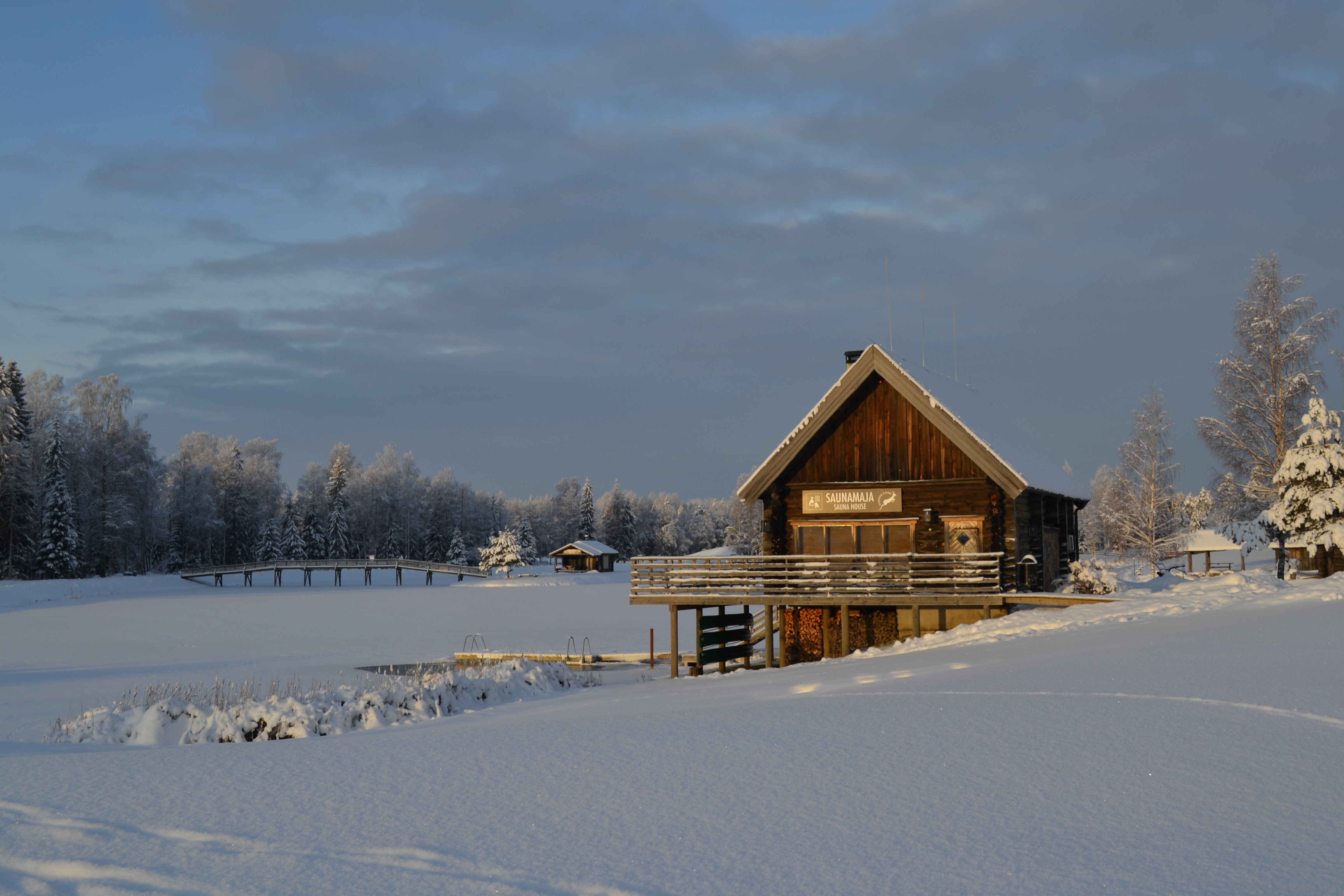 Sauna House with a Russian heater by lake Toosikannu