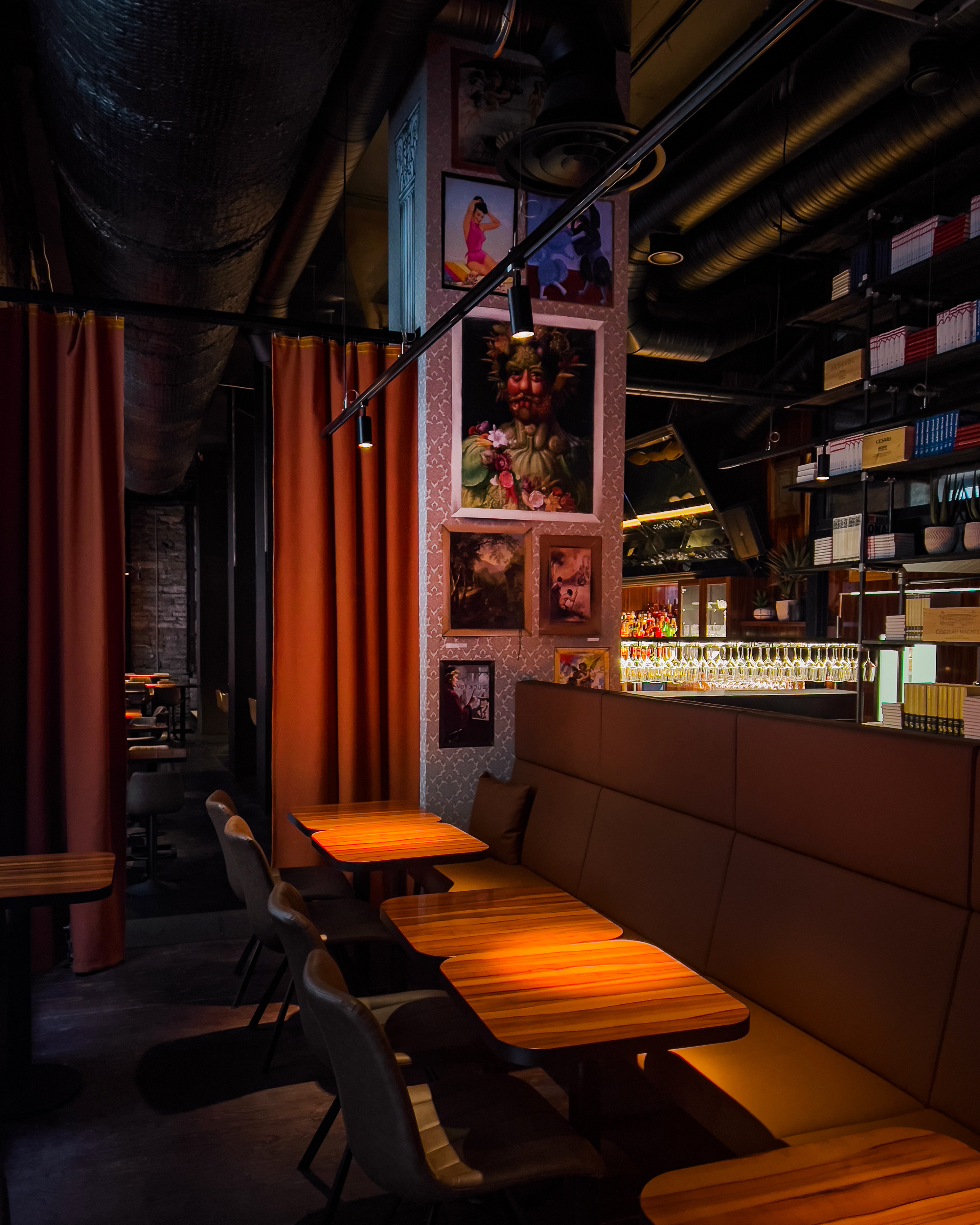 Sisustus kohviku poolel