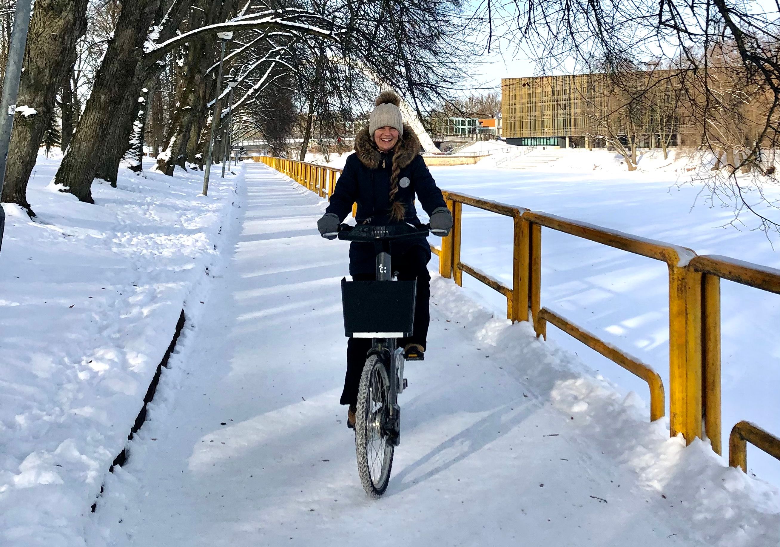 Tartu ist eine kompakte und umweltfreundliche Stadt, die Sie am besten erfahren und erkunden können, indem Sie zu Fuß gehen oder mit dem Fahrrad fahre