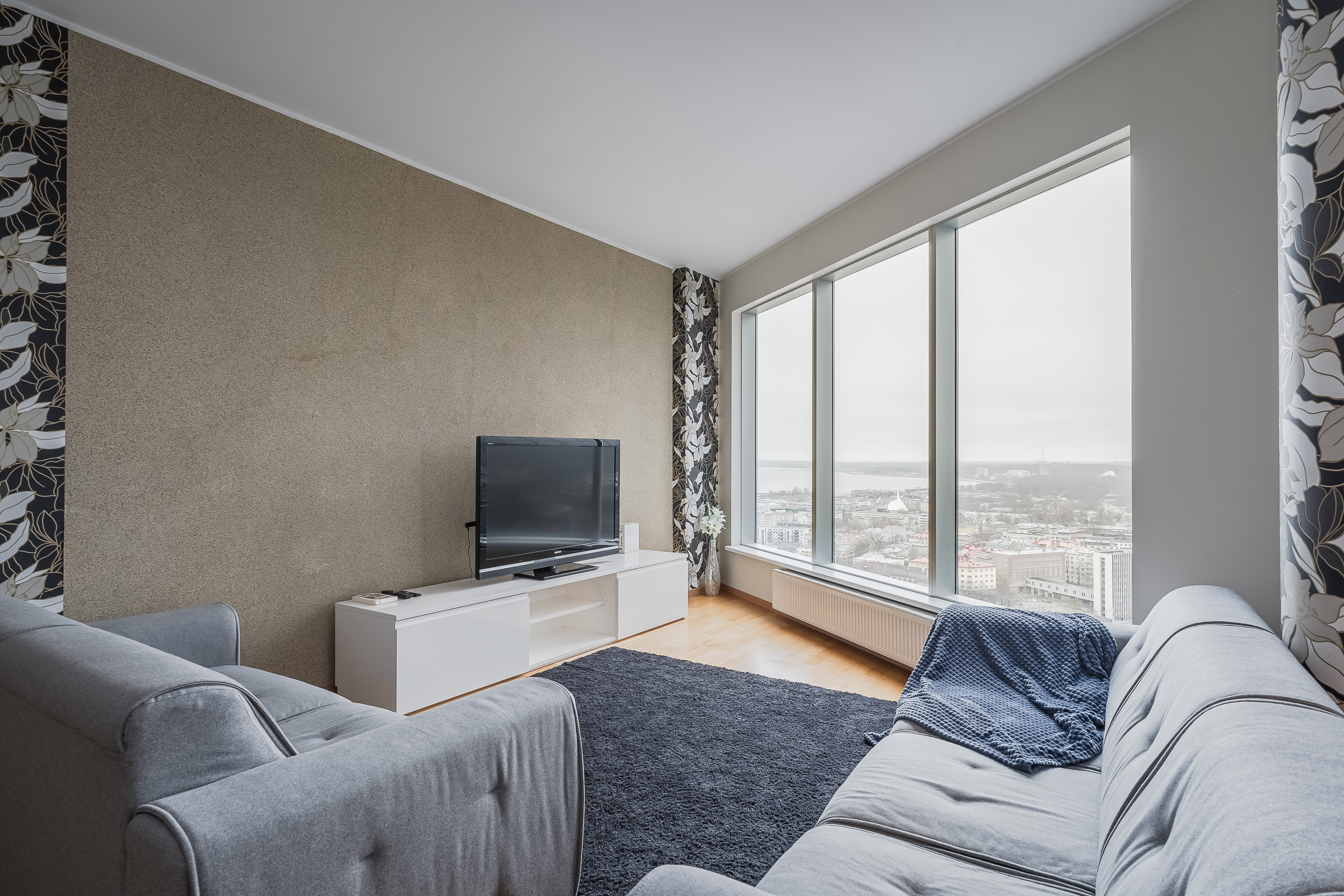 Revalia Tornimäe 22 floor one-bedroom apartment