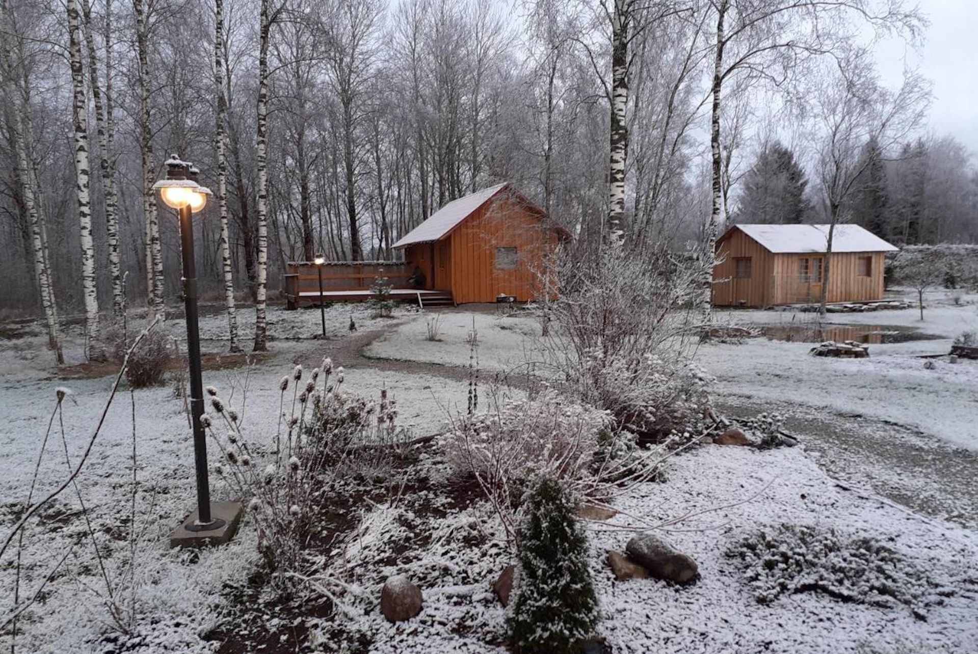 Hüüru Puhkemajad talvel