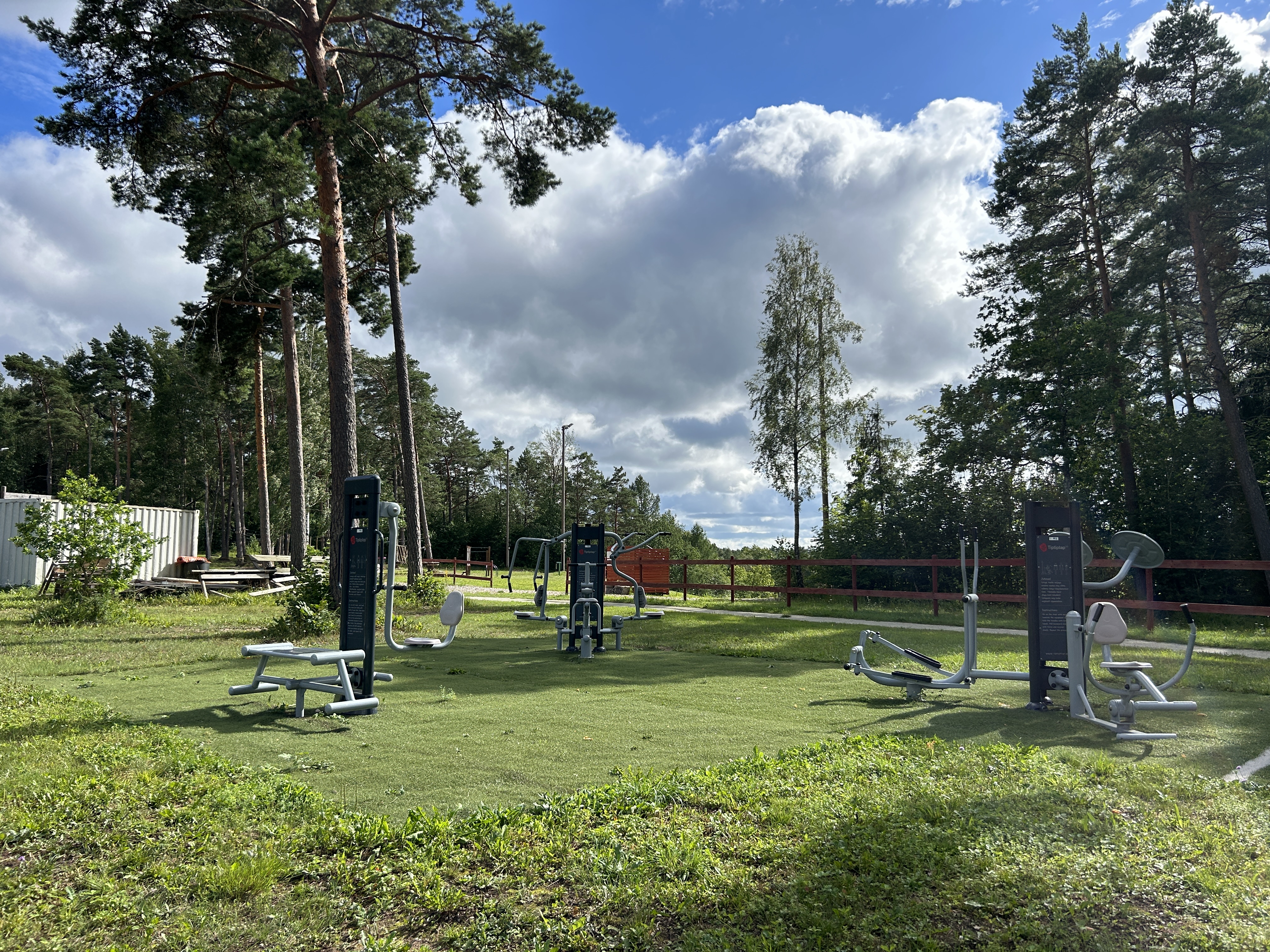 Väli jõusaal