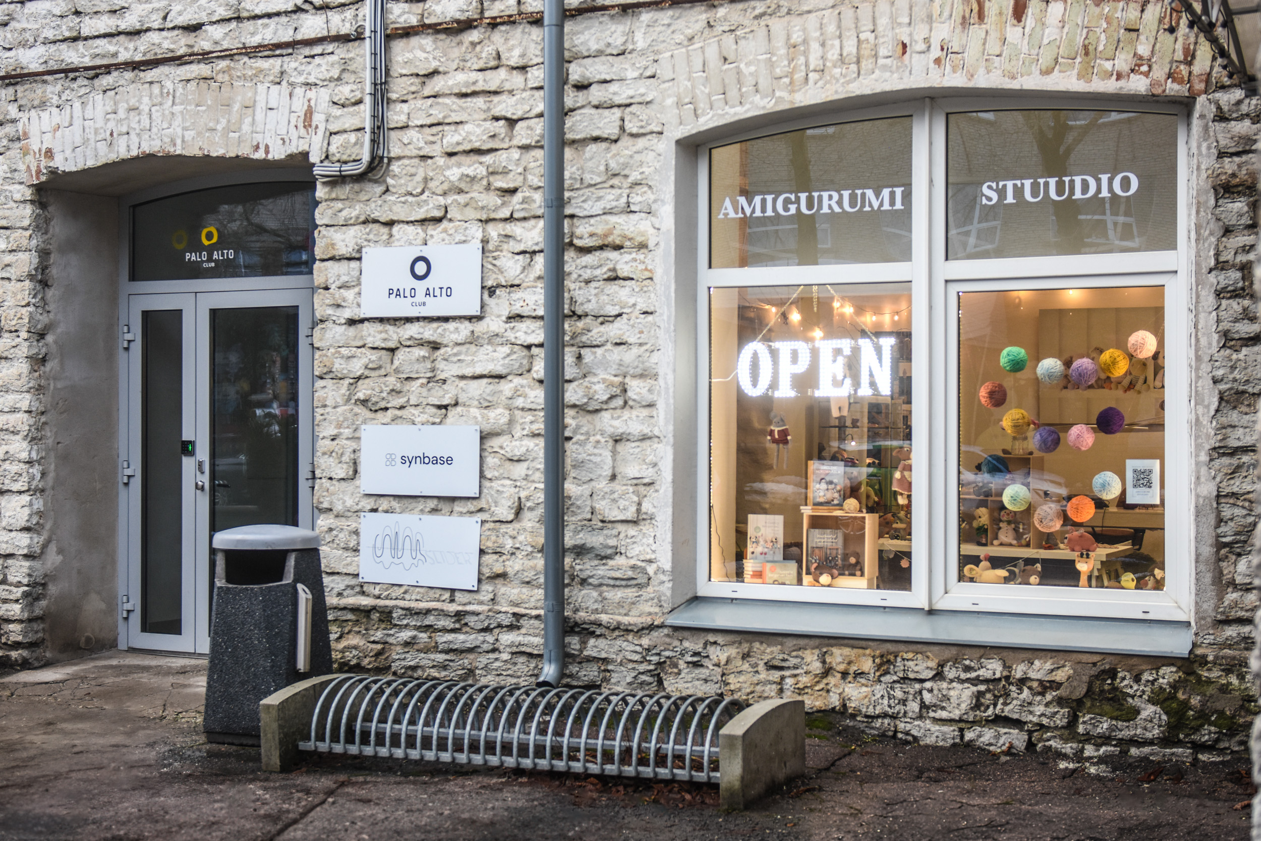 Amigurumi Studio - yarn, toys, workshops