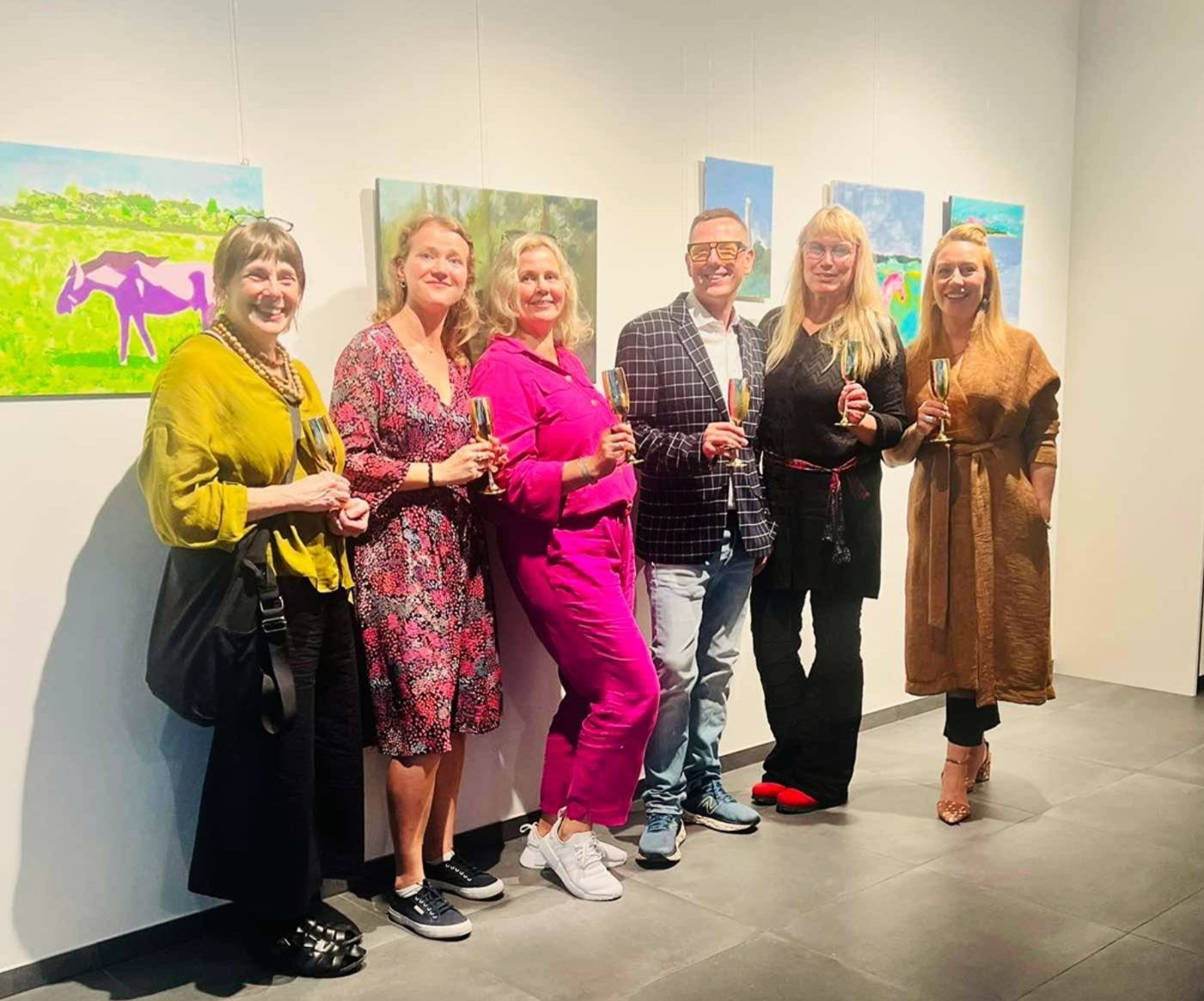 Studijas galerijas K28 izstāde "Kihnu vasara"